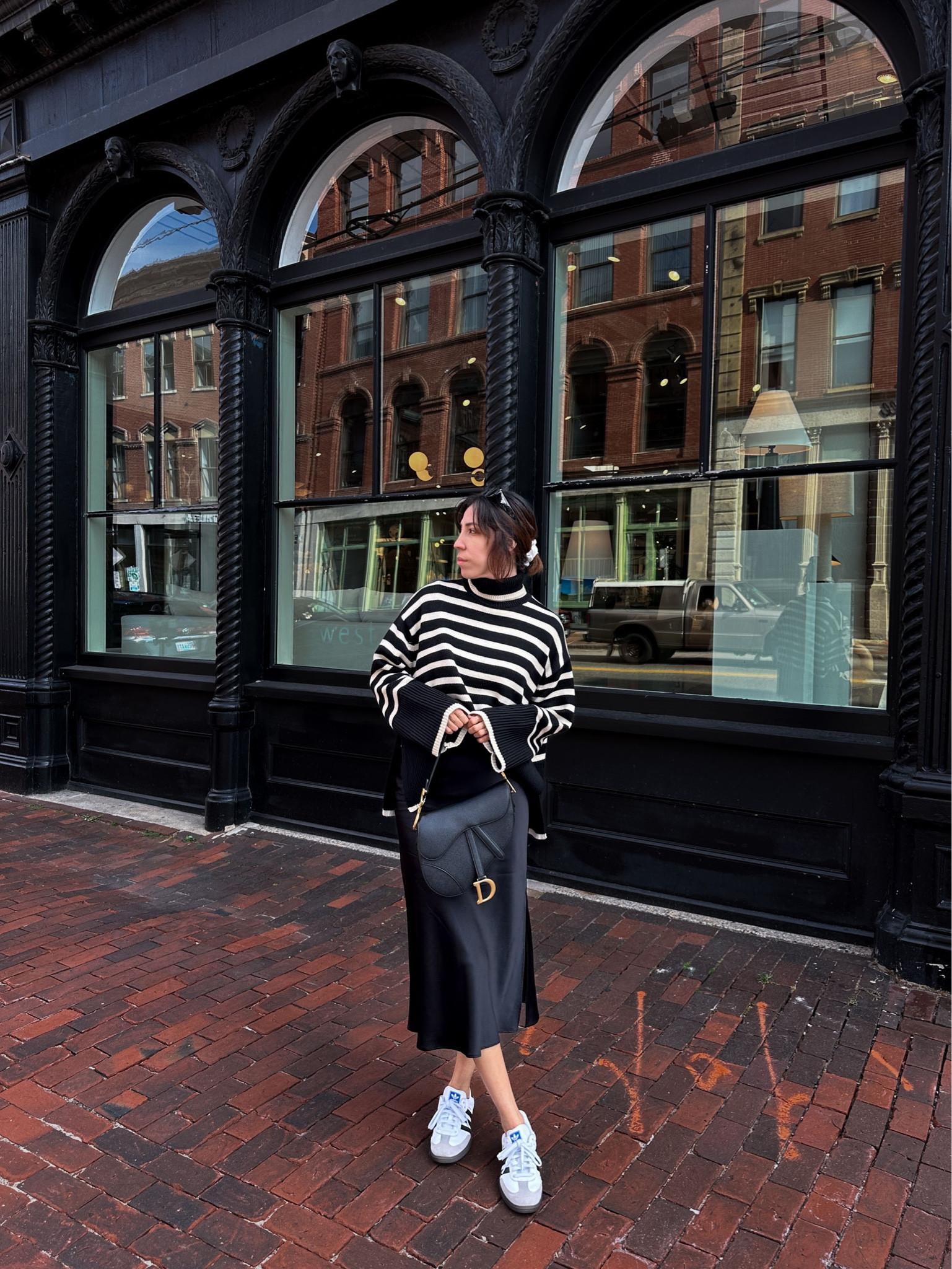 Your next fall outfit inspiration- coastal grandmother aesthetic 🖤

In order to achieve the coastal grandmother look  think nautical vibes meets coziness & comfort. A relaxed style yet refined✨


#LTKstyletip #LTKtravel #LTKworkwear