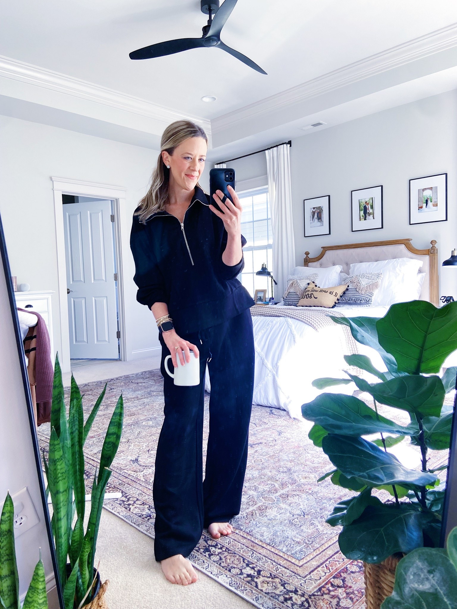 Another day another Amazon sweat set. I love a set that is cozy for home yet pulled together enough to when my husband says let’s go grab dinner.

Elevated Mom Style | Nursing Friendly | Pumping friendly | Amazon Set | Sweats | Amazon Find | Black Set | Spanx Dupe | Had Zip Sweatshirt | Lounge Pants | Postpartum Outfit 





#LTKTravel #LTKFindsUnder50