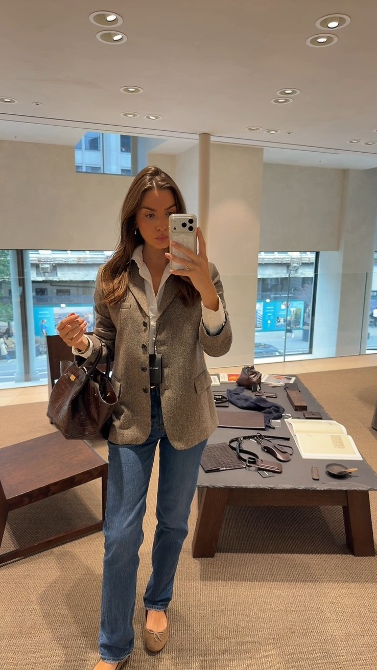 Massimo Dutti blazer for Autumn 

 #LTKuk #LTKautumn #LTKeurope