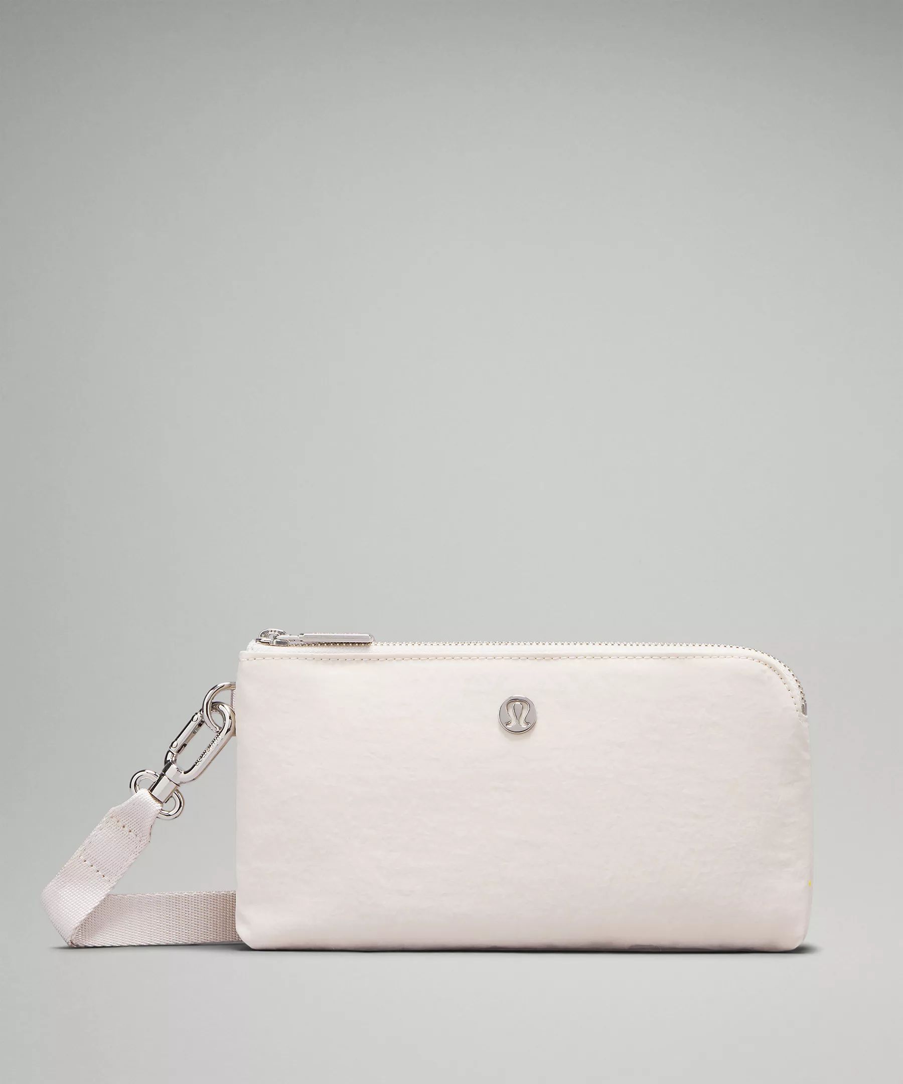 Curved Wristlet | Lululemon (US)