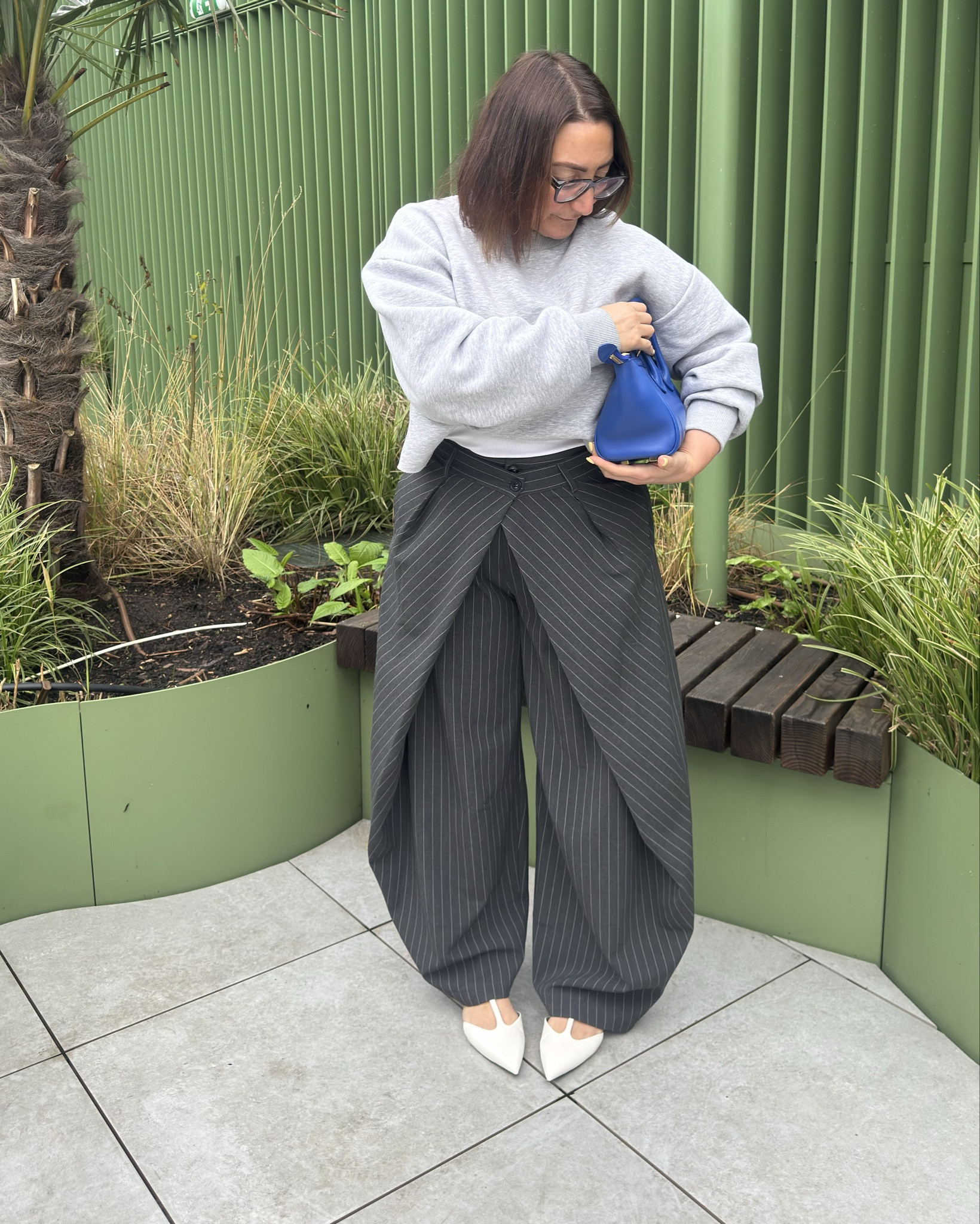 💙 Cobalt Blue 💙

The colour you can expect to see a lot this season! It’s also the colour that I commented on that’s hot this season for @hellomag !

If you’re not a huge fan of the colour but want to be on trend this spring, why not introduce an accent of the colour into your existing wardrobe? For example:

Bags
Scarves
Belts

Personal stylist 
Get the look
Grey and blue outfit
Pinstripe trousers
Celine blue bag
White shoes
Spring summer 2026 trends


#LTKeurope #LTKuk #LTKspring