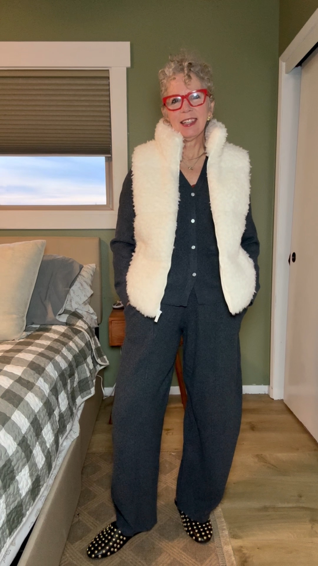 Love these sets ❤️
I’m in a small 