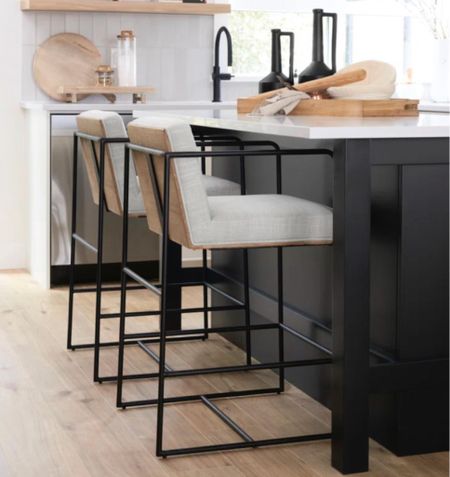 Love these barstools!!

#LTKhome