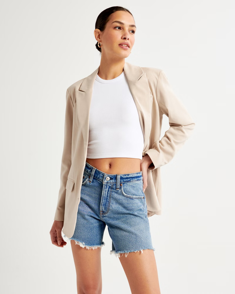 Mid Rise Baggy Short | Abercrombie & Fitch (US)