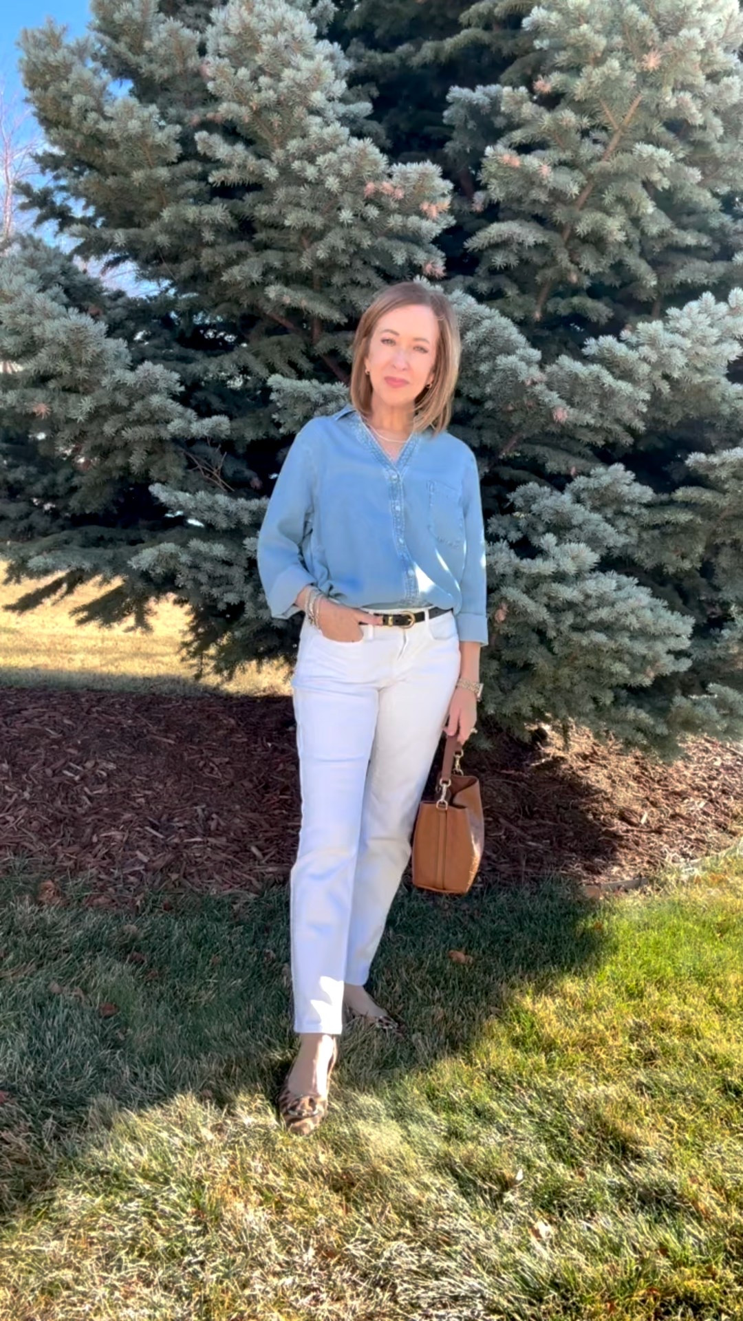 White jeans in winter? Always yes. 🤍
It’s less about the “rules” and more about choosing quality pieces and styling them in a way that feels current, polished, and effortless. I’ll be wearing these year round.

@jjillstyle #jjillstyle 

#LTKPetite #LTKOver40 #LTKootd