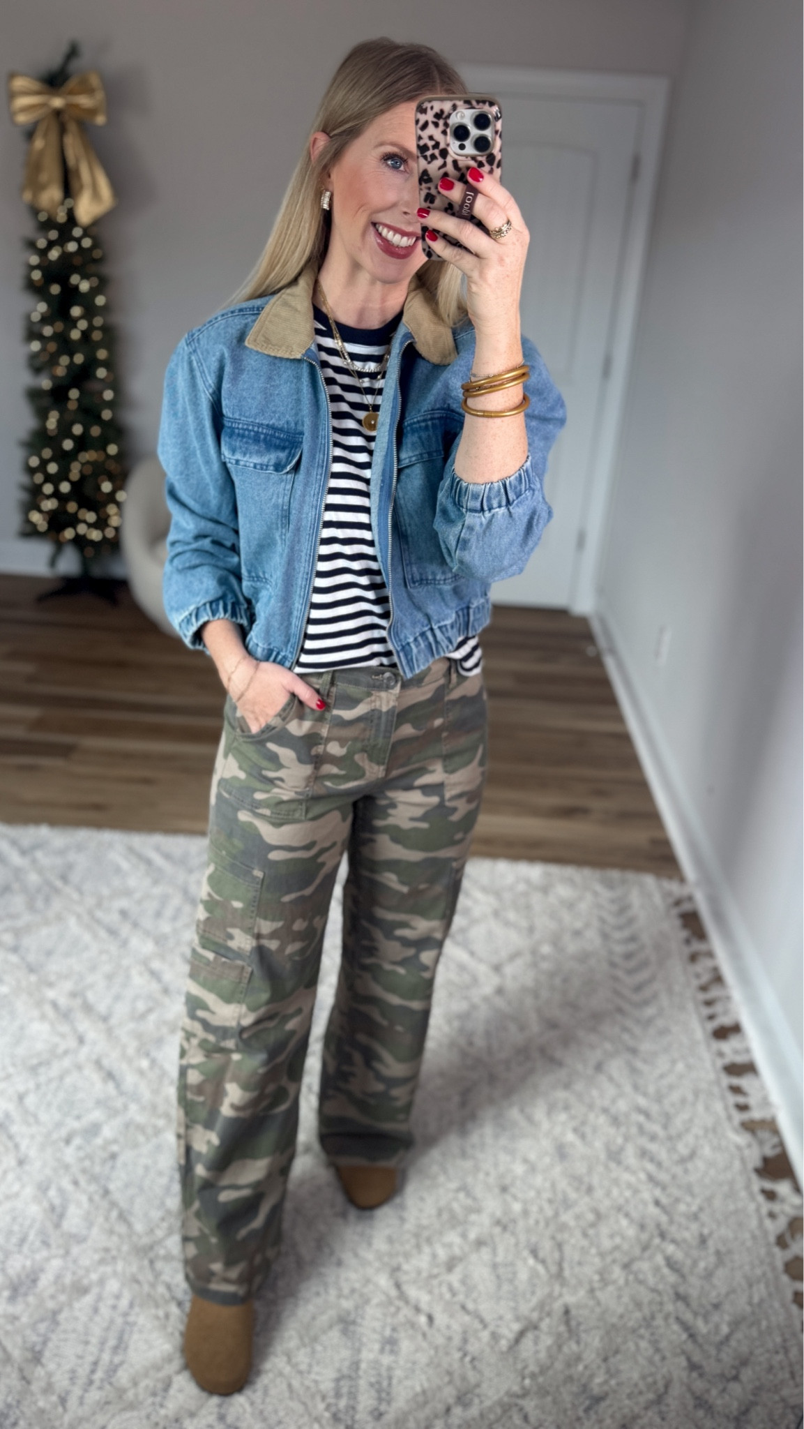 Weekend Walmart Wins Try-On
Denim bomber jacket with corduroy collar- small
Striped tee- small
Camo cargo pants- small 

#LTKFindsUnder50 #LTKootd #LTKmomlife