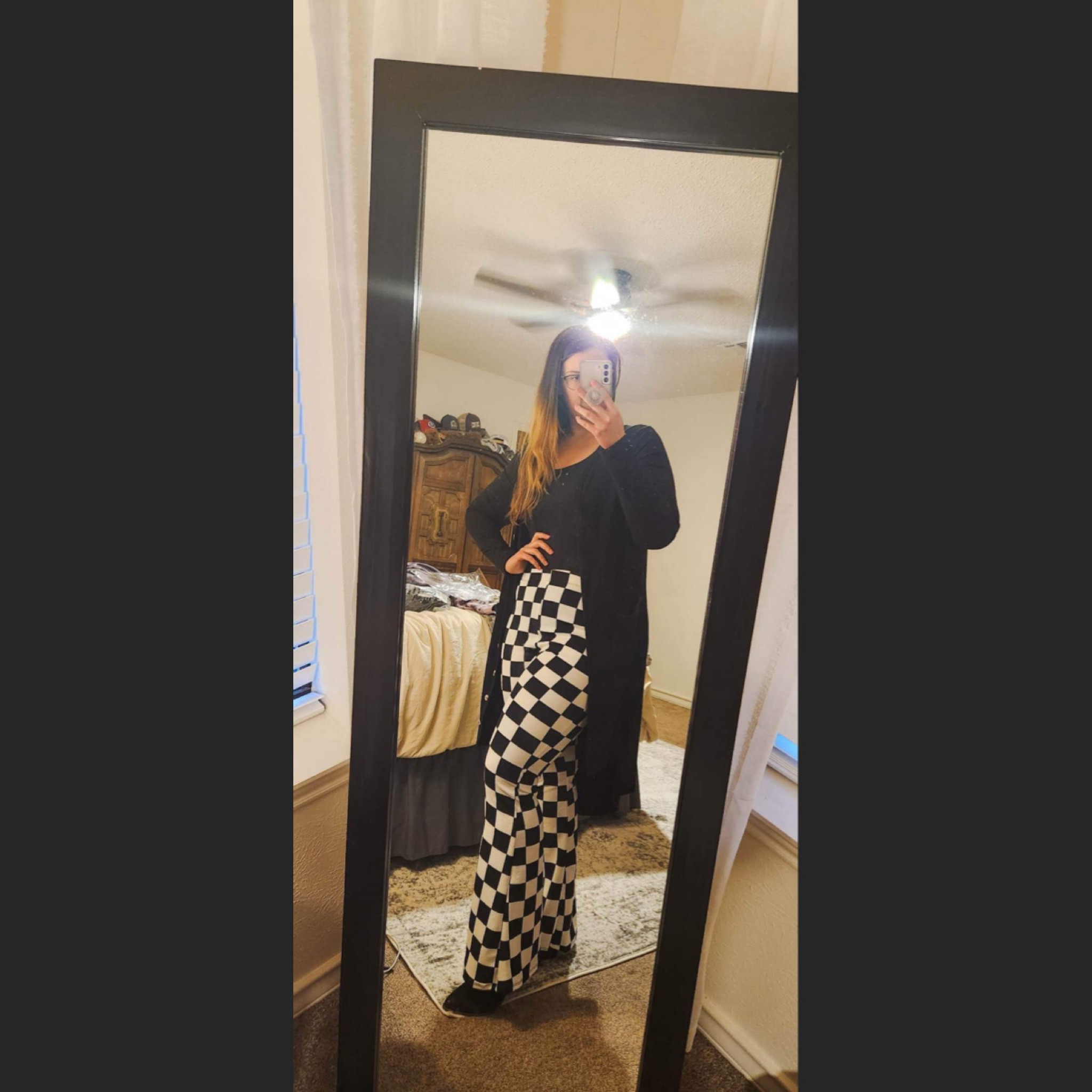 Checkered pants?! Yes please! Grabbed these cuties from the Mindy Mae’s Market sale but there are some similar ones on Amazon  

#LTKFind #LTKcurves #LTKSale