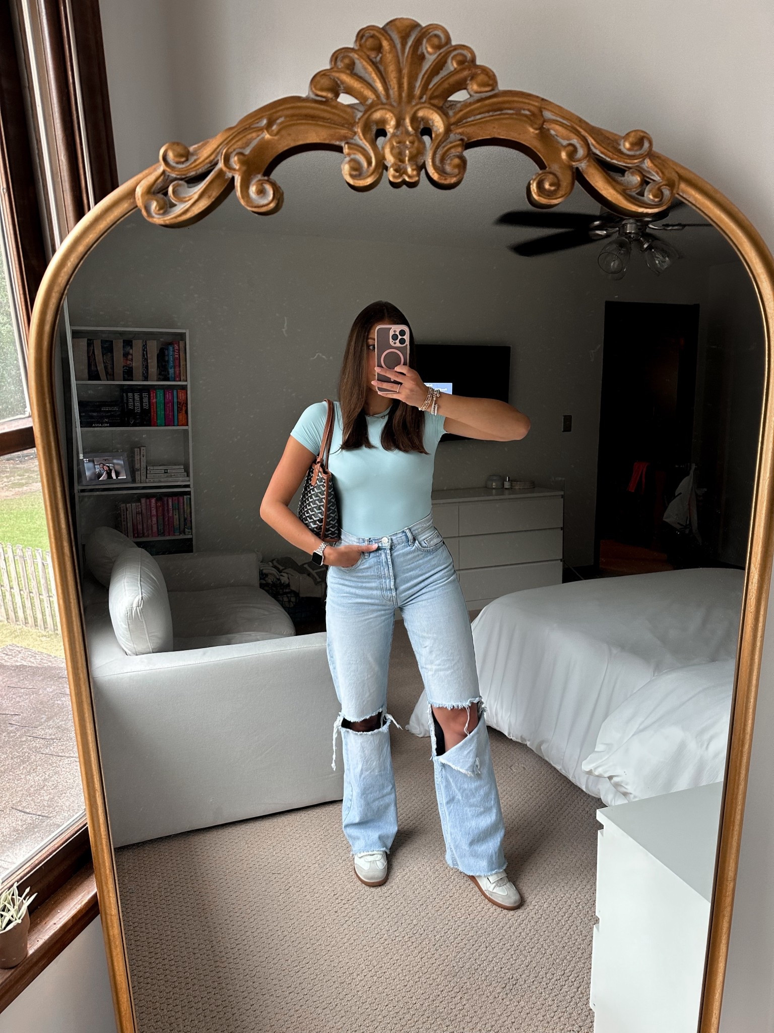 Summer night out ootd! Love this basic tee & wearing a size Small

#LTKStyleTip #LTKFindsUnder50 #LTKSeasonal