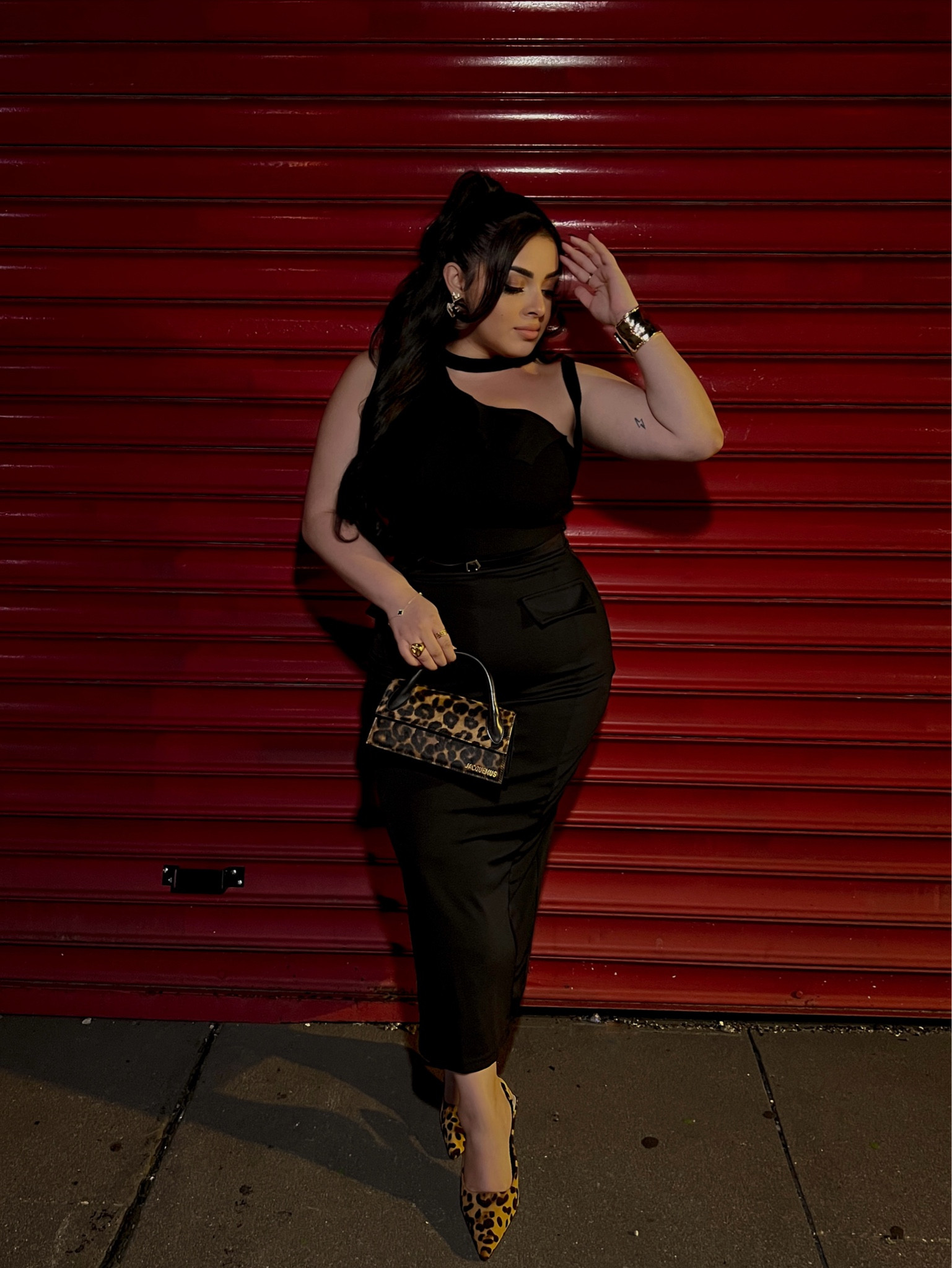 Wearing a L in top and bottom 🐆

#LTKNYFW #LTKMidsize #LTKStyleTip