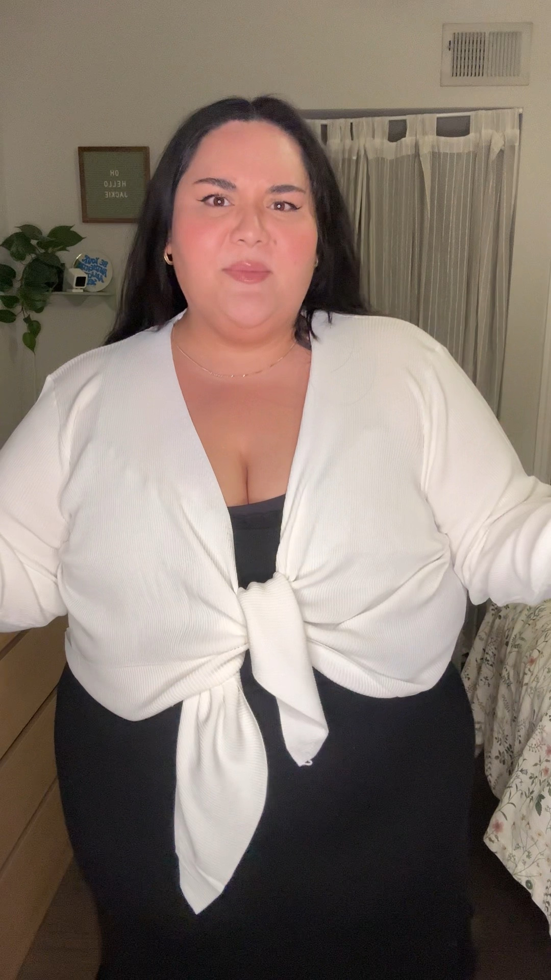 LOVING this tied knitted cardigan from Universal Standard! Literally obsessed with how this cute little bolero-ish sweater will take my summer dresses into fall 🥰

Use my code for an additional 10% off: INFS-AMBJACKIEK

#LTKPlusSize #LTKFallSale #LTKStyleTip