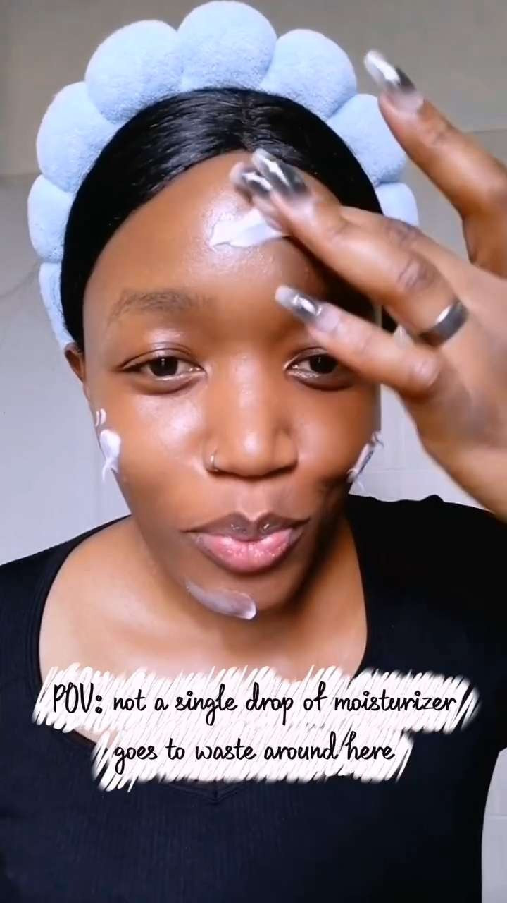 Squeezed a little too much on my cheeks, and my forehead and nose immediately got promoted 😅 The Cosrx Ceramide Skin Barrier Moisturizer shows up every single time. Ceramide strengthens the skin barrier, locking in moisture, and leaves skin looking plump and healthy. Lovee it🤍 

#cosrx #CeramideMoisturizer #moisturizer #skincare #glowyskin

 

 #LTKdayinmylife #LTKselfcare #LTKBeauty