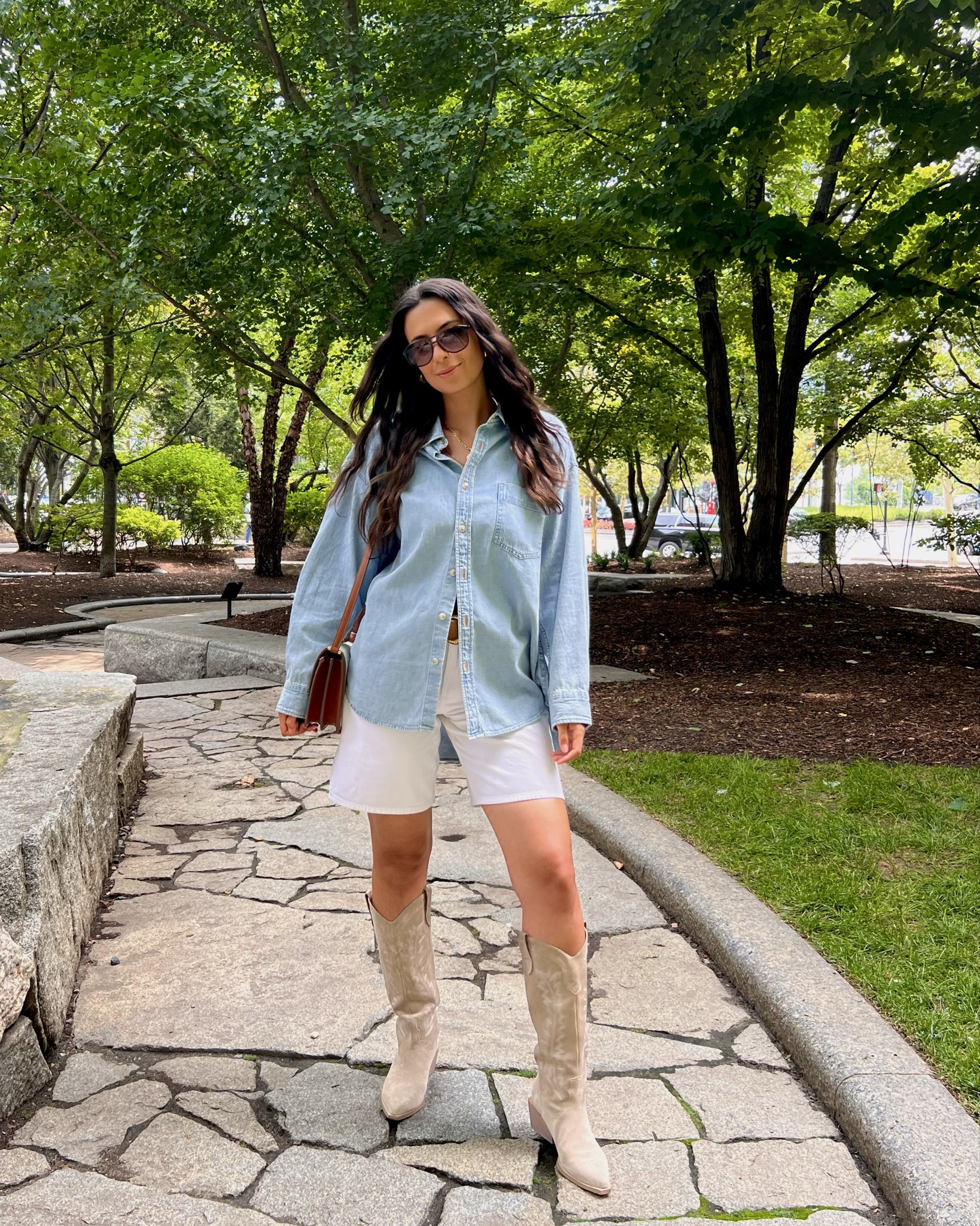 Late summer outfit idea, August outfit, denim shirt, oversized denim shirt, jorts, how to style jorts, western boots, western boot style, transitional style, transitional outfit idea, fall transitional outfit 

Wearing jorts in a size 27, sized up in top to a medium. 