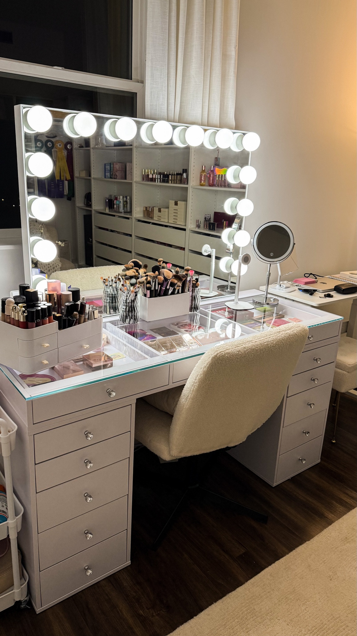 beauty room vanity ✨🤍

#LTKBeauty