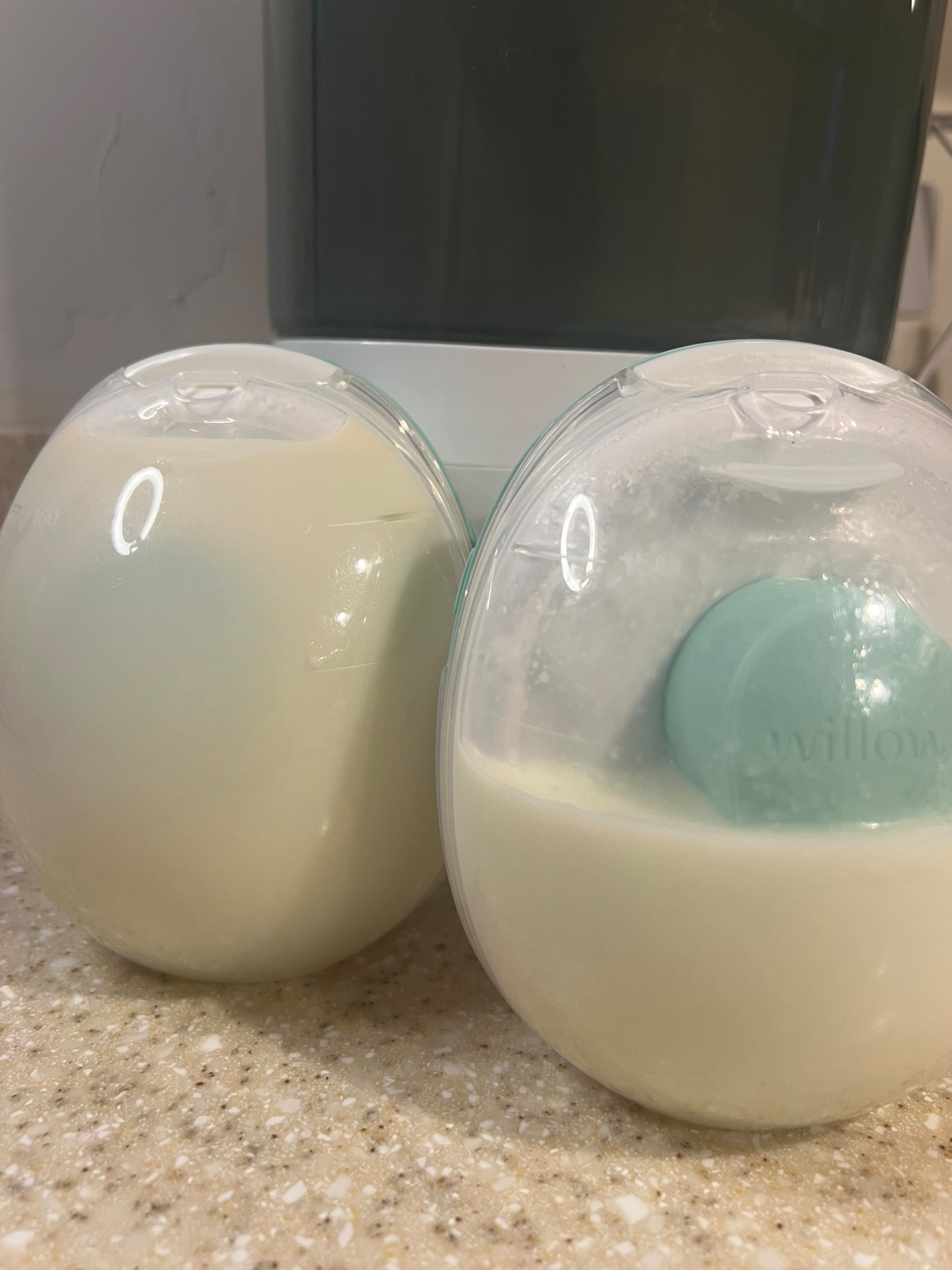 Not the most aesthetic photo but these pumps are tiny powerhouses!! I really enjoy the built in modes that help stimulate more let downs. This pump is also great if you have elastic nipples, just pair it with silicone flanges! They also have leak guard cups which are GREAT!! 🤍🍼 #breastfeeding #pumpingmom #ftm 