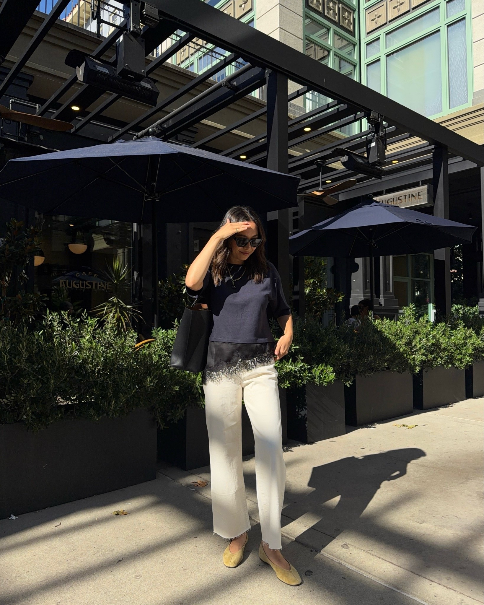 Early fall outfit 

Evereve lace tee — xs 
Madewell PV crop wide leg jeans — size 25
Madewell Greta glove flat 

Fall style / style over 30 / elevated finds

#LTKxMadewell #LTKootd #LTKSaleAlert