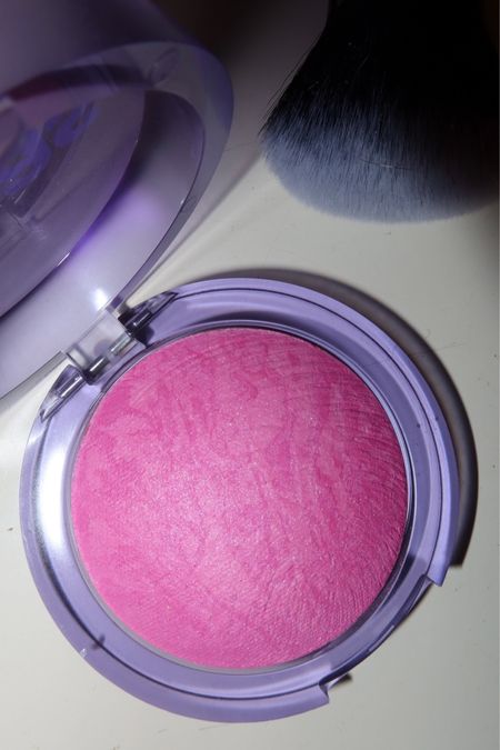the prettiest baby pink blush 🌸🩷

#blush #sephora #kosas #makeup #beauty #compactblush #pink

#LTKFindsUnder50 #LTKBeauty #LTKxelfCosmetics