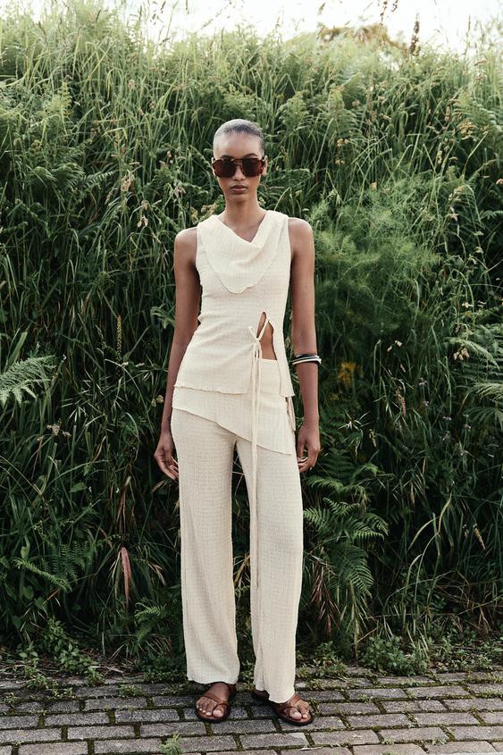 TEXTURED BELTED TOP | Zara UK