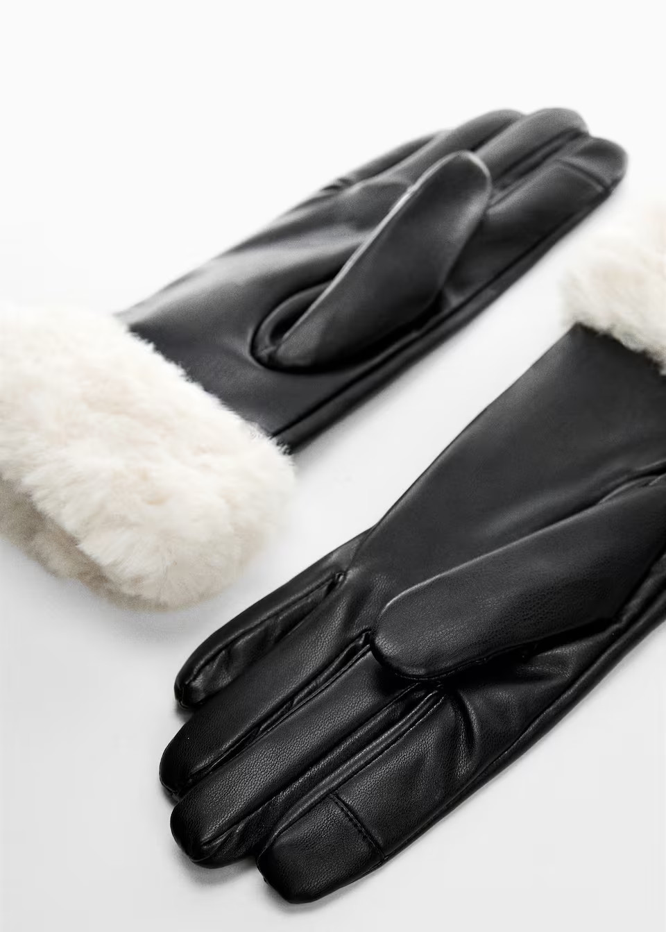 Search: Gloves (39) | Mango United Kingdom | MANGO (UK)
