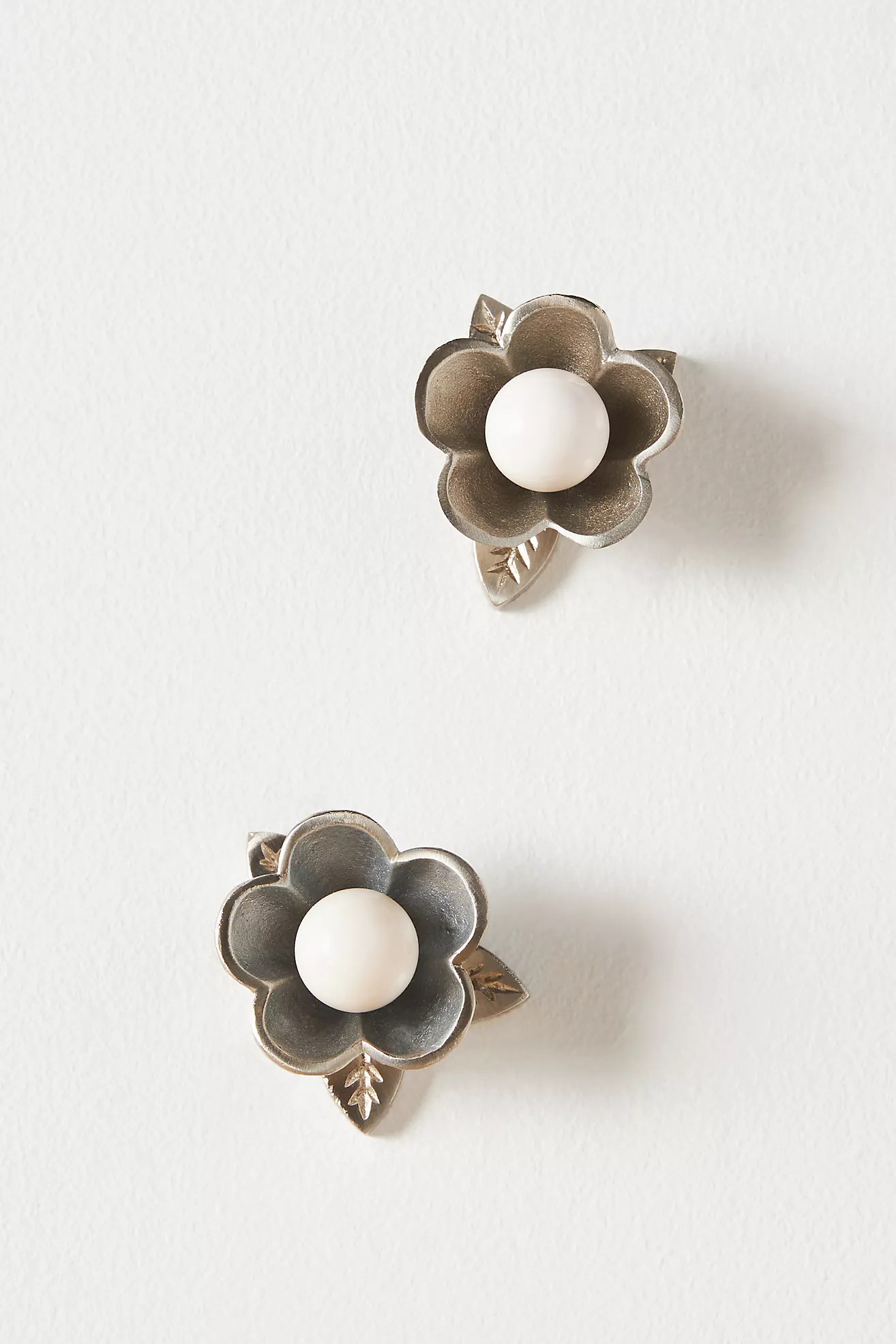 Nena Flower Knobs, Set of 2 | Anthropologie (US)