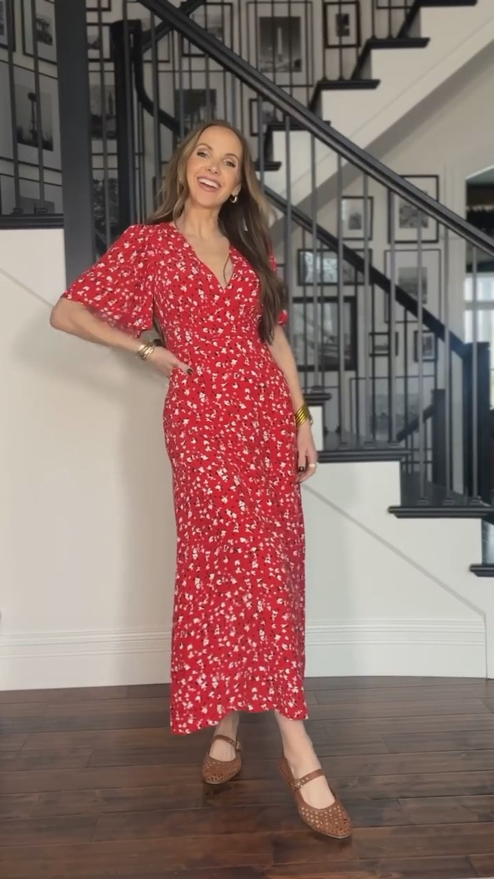 @target red floral dress for wedding guest, date night, or spring style 30% off for circle week

#LTKWatchNow #LTKSaleAlert #LTKWorkwear