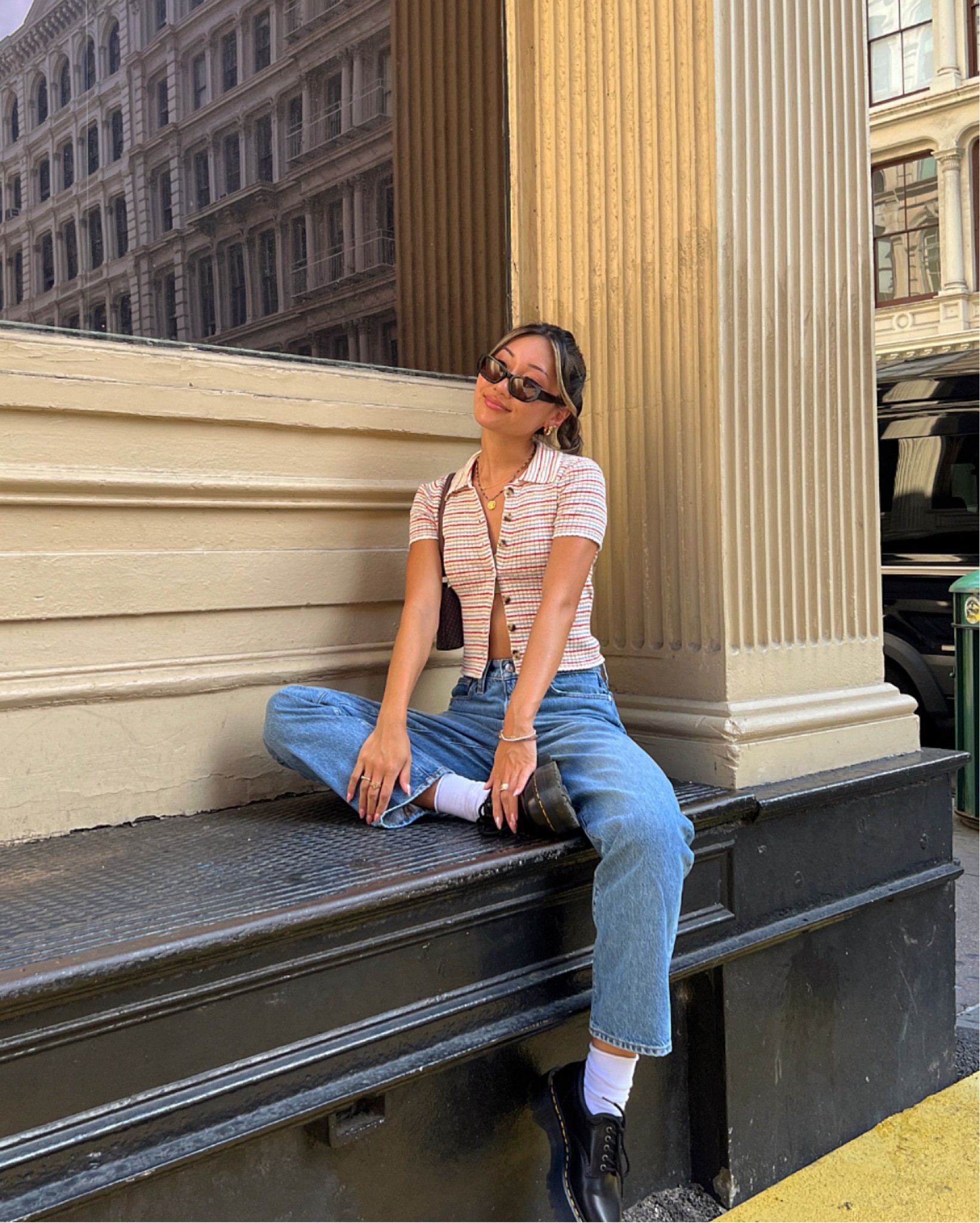 favorite jeans from @madewell 🦋🦋 code: ITSYUYAN20 🤍 
these are in the style the perfect vintage jeans! 