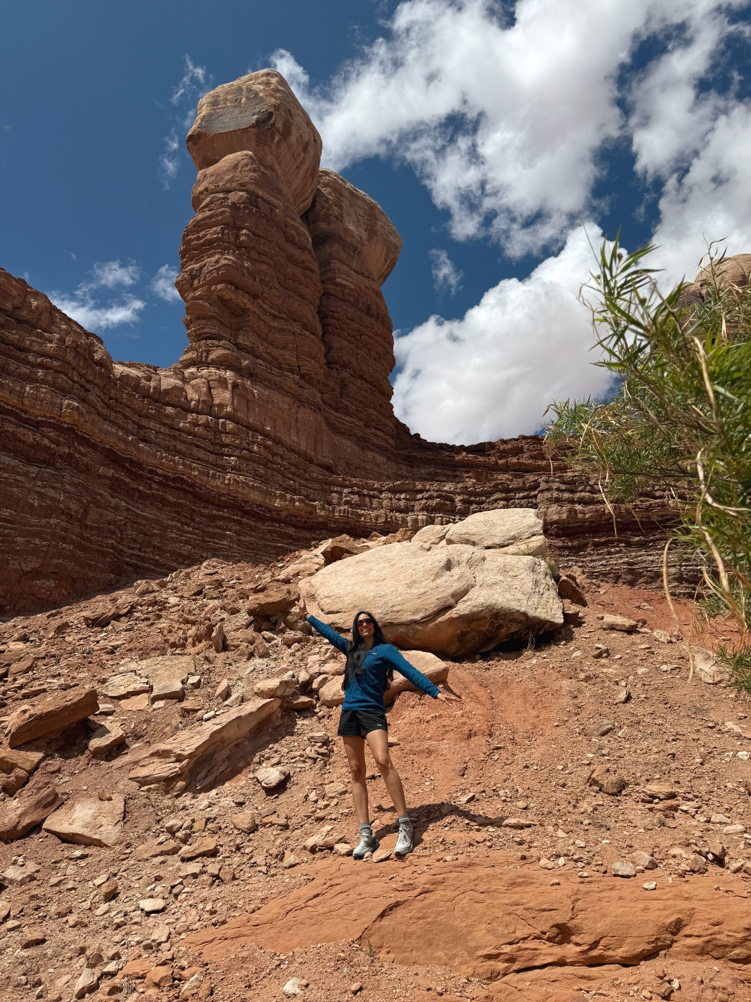 Visited the Twin Peaks in Monument Valley, UT and of course I had to do it in my Patagonia gear😉 

#LTKSaleAlert #LTKActive #LTKTravel