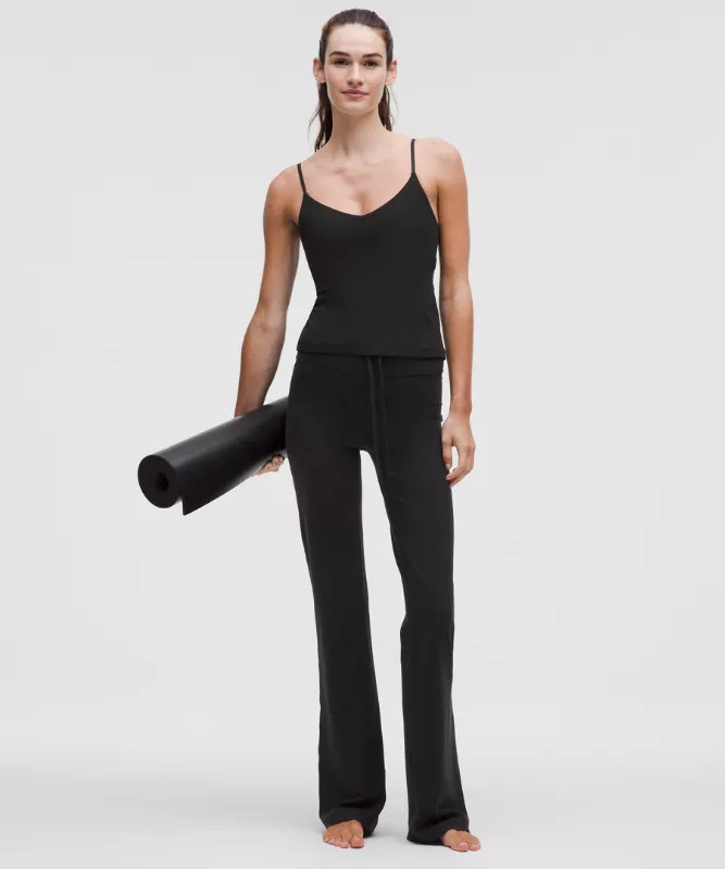 Groove High-Rise Bootcut Pant
Regular | lululemon (AU)