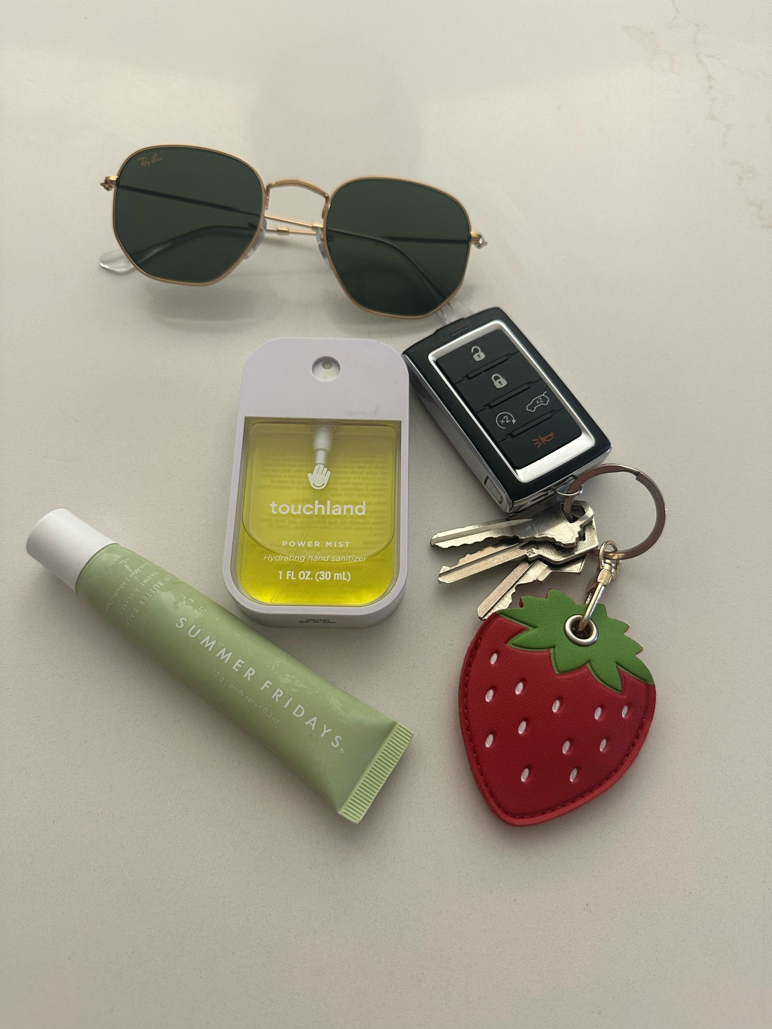 My everyday essentials 🔑👄🍓

Anyone else misplace their keys on the daily? Not only is this keychain super cute but there may or may not be an AirTag in it 😅🤭

#LTKFindsUnder50 #LTKStyleTip