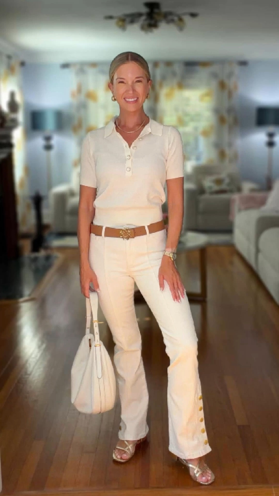 Denim that actually does something.

Allegra = classic, sculpted, effortless 
Veronica = bold, elongating, elevated

Both = no waist gap, insane stretch, and hold their shape 🙌

@thenolishop #thenolishop #LTKStyle

#LTKOver40 #LTKgrwm #LTKootd