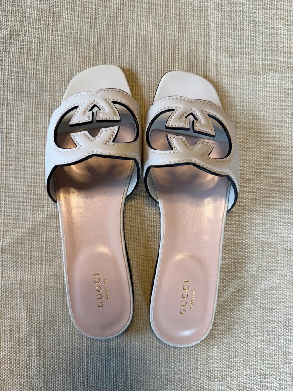 Gucci White Leather Cutout GG Slide Mules with Pink Footbed | Poshmark