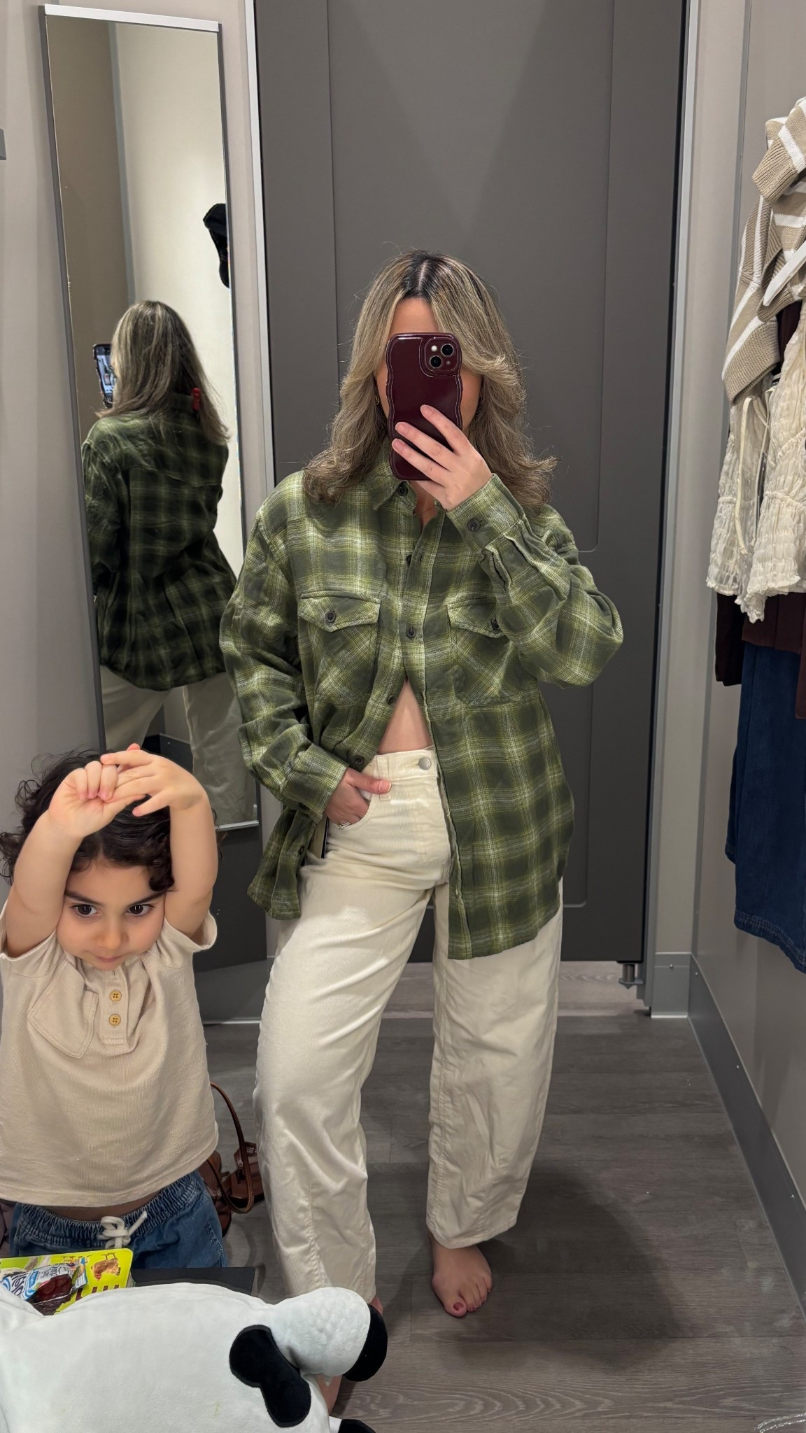 Flannel M & Pants 0/2 

#targetstyle #tryon #tryonhaul #targetoutfits #targetlooks #affordablestyle #flannelshirt #barrellpants #falloutfitideas #momstyle #styletip #outfitunder60 

#LTKSeasonal #LTKFindsUnder100 #LTKStyleTip