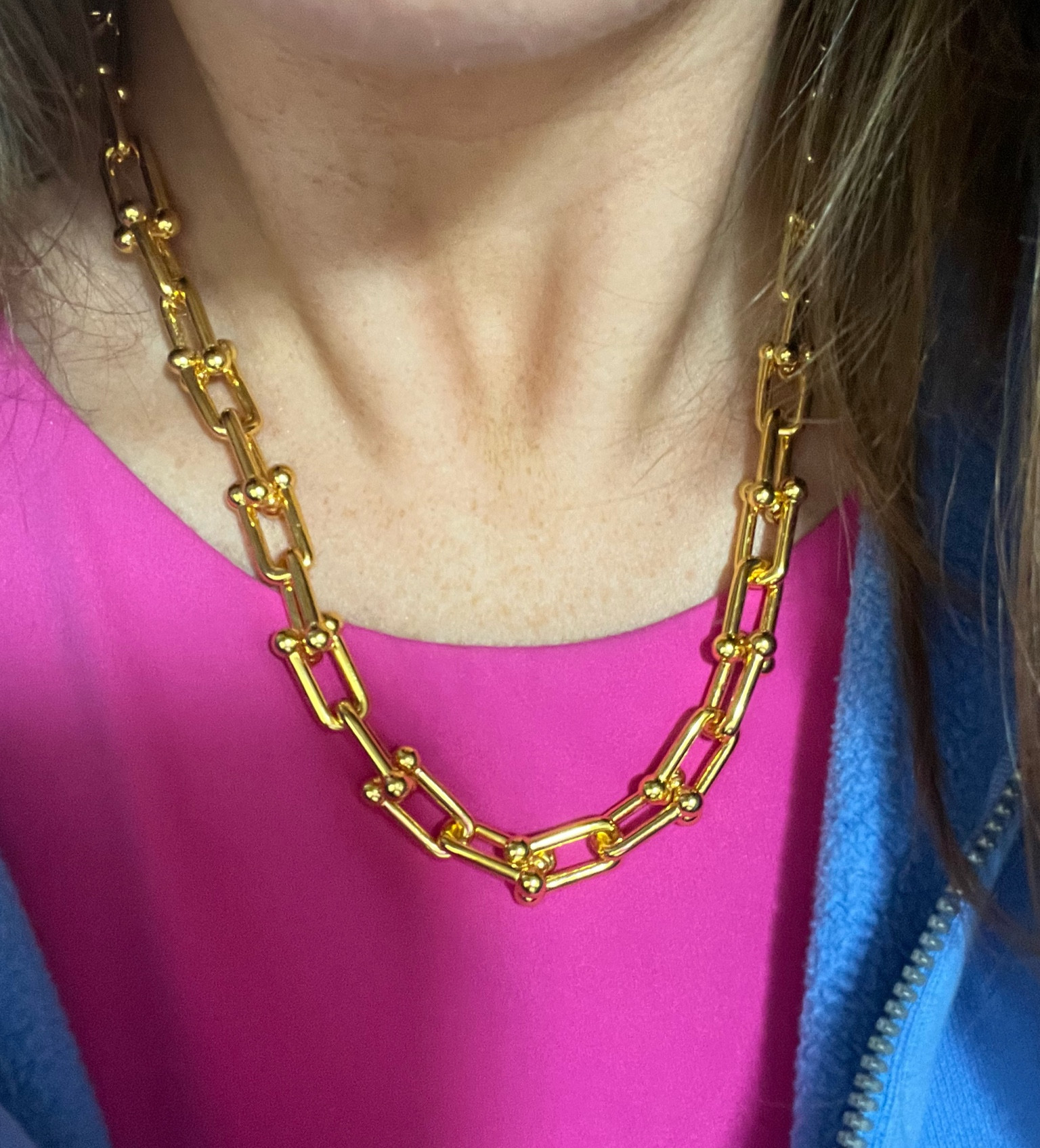 TIFFANY & CO INSPIRED GOLD CHAIN NECKLACE!! 

Authentic, amazing quality & comes with the blue box & gift bag. Perfect 18K gold necklace for a gift for mom or yourself. Beautiful luxury jewelry!! 

#LTKGiftGuide #LTKstyletip #LTKfindsunder50
