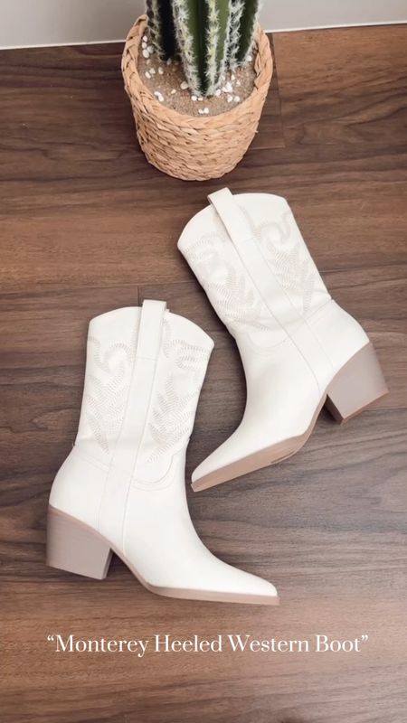 “Monterey Heeled Western Boot”
From Vici is on major sale! Love everything about this pair!
Use my code for 20% off
STYLESBYBRIANNAJANE 

#LTKsalealert #LTKfindsunder50 #LTKshoecrush