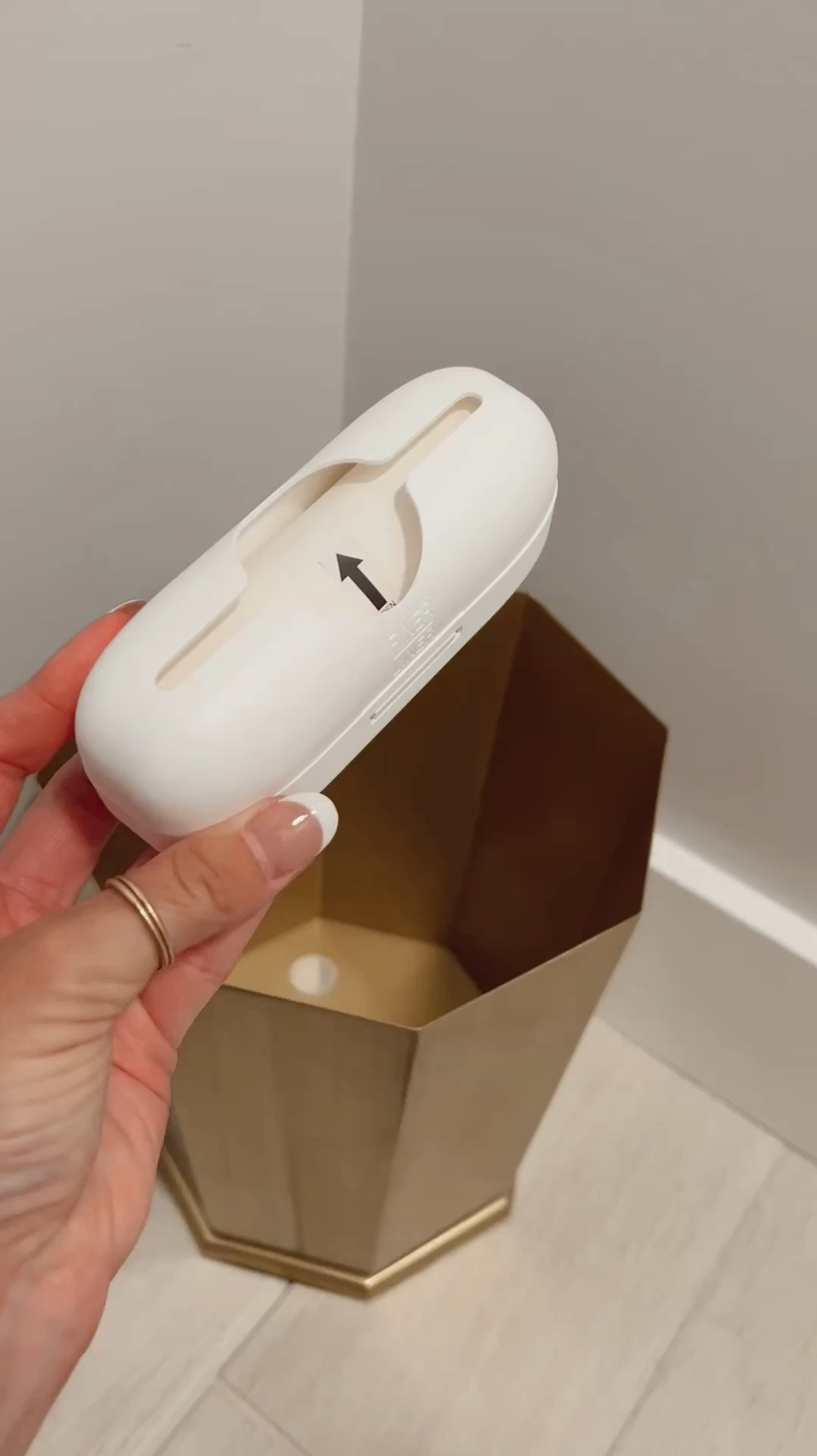 Take the garbage out with ease & NEVER search for a liner again because it’s always ready to be refilled. I’m buying this for every bathroom! 👏🏼

#LTKHome #LTKFindsUnder50 #LTKFamily