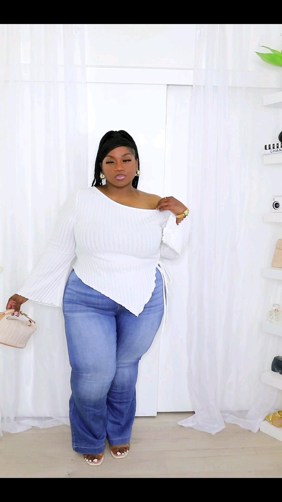 What I ordered vs. What I Got 🤍 #plussize #plussizefashion #Asymmetric #flaredenim #springootd 

#LTKPlusSize #LTKFindsUnder100 #LTKStyleTip