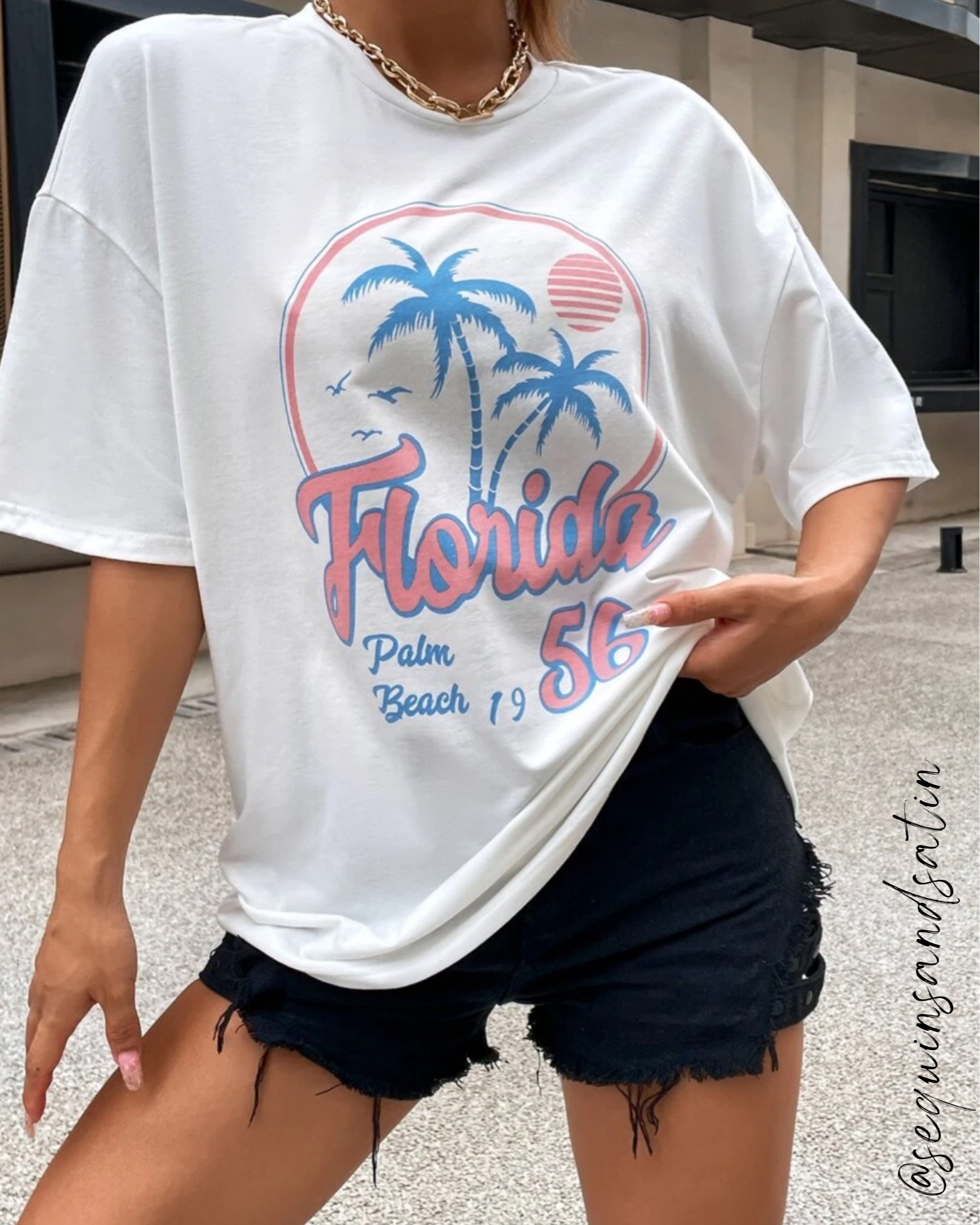 Shein tees! // Shein fashion, Shein finds, Shein haul, Shein outfits


#LTKstyletip #LTKunder100 #LTKunder50