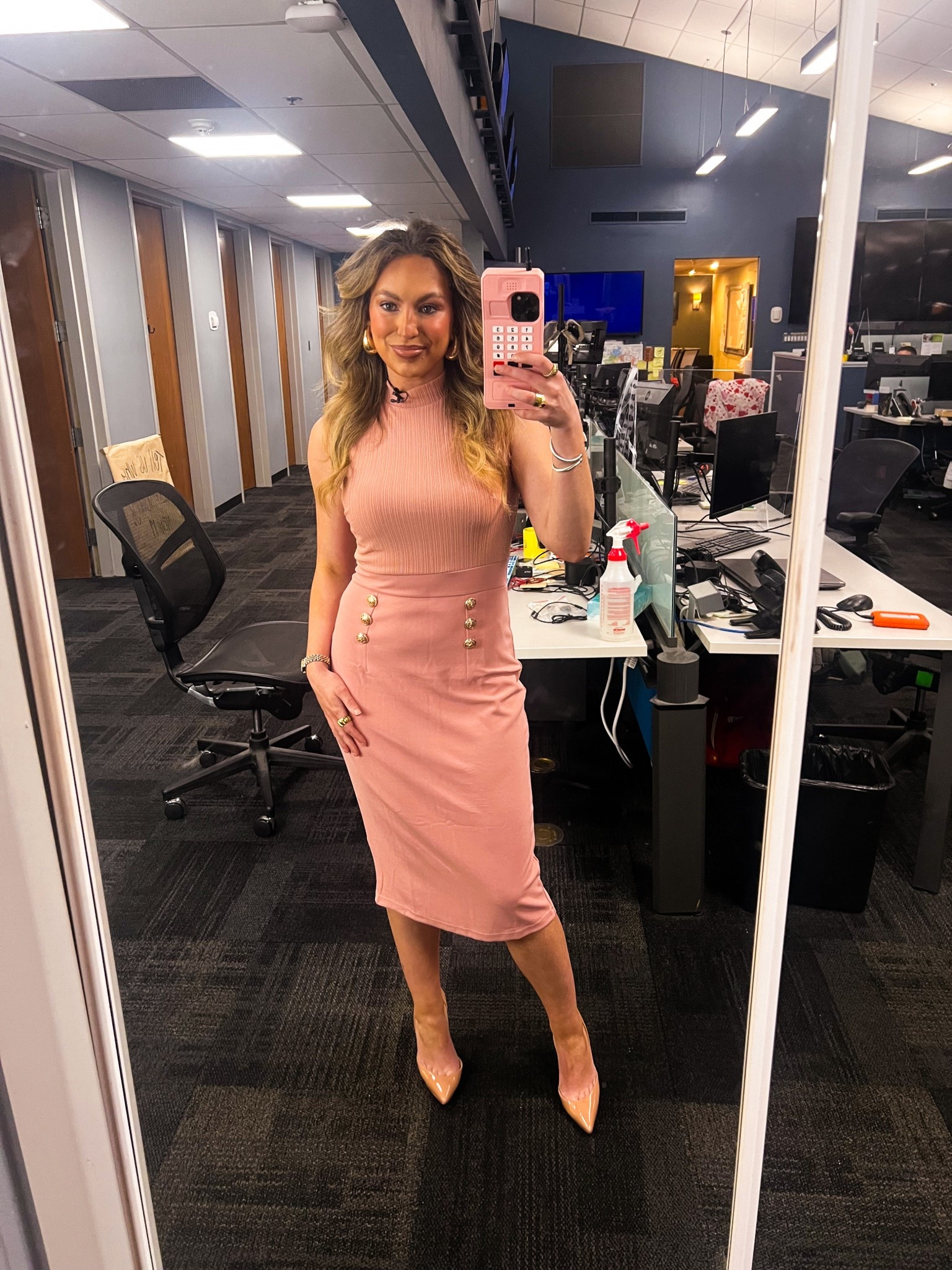 Love this dress for work! 

#LTKWorkwear #LTKFindsUnder50 #LTKStyleTip