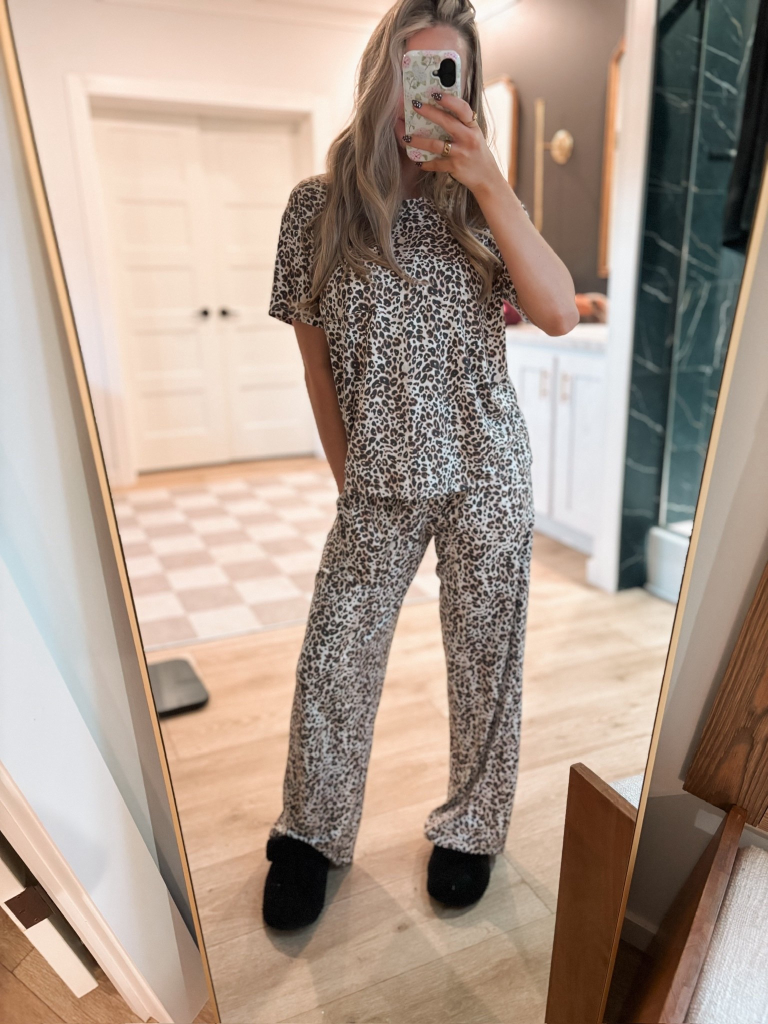New pjs from Walmart! They’re sooo soft and feel like bamboo!!

#LTKmomlife #LTKmorningroutine