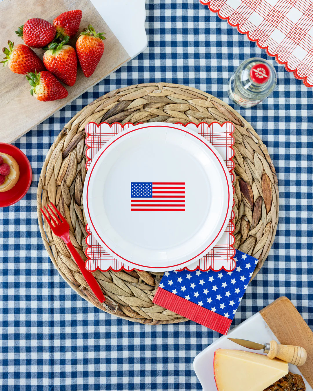Round Flag Paper Plate | My Mind's Eye
