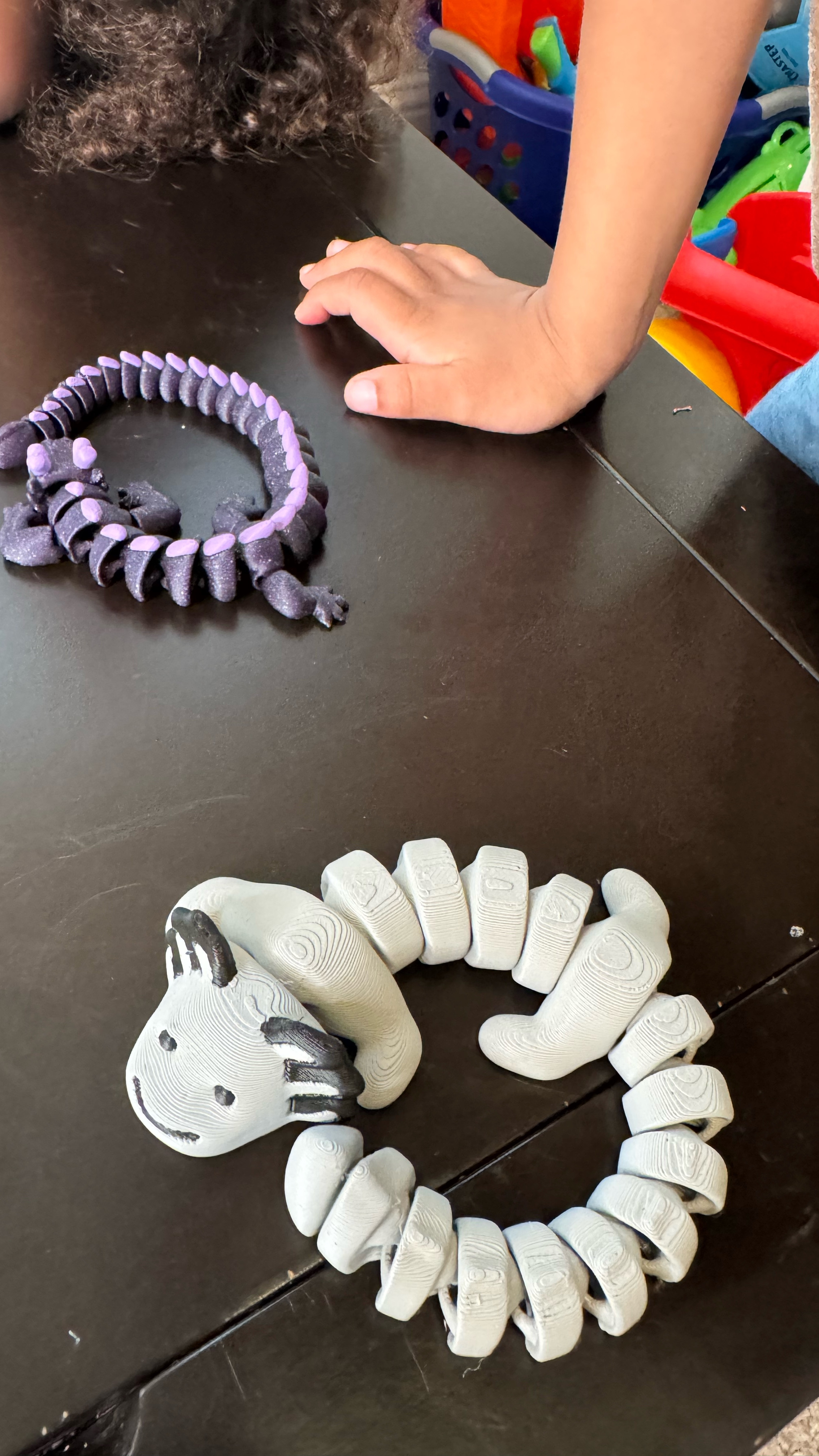 My boys LOVE 3D printed toys! And when mama Herself is looking in the kids toy box for that black and purple dragon on her way to work, you know it’s real 😅