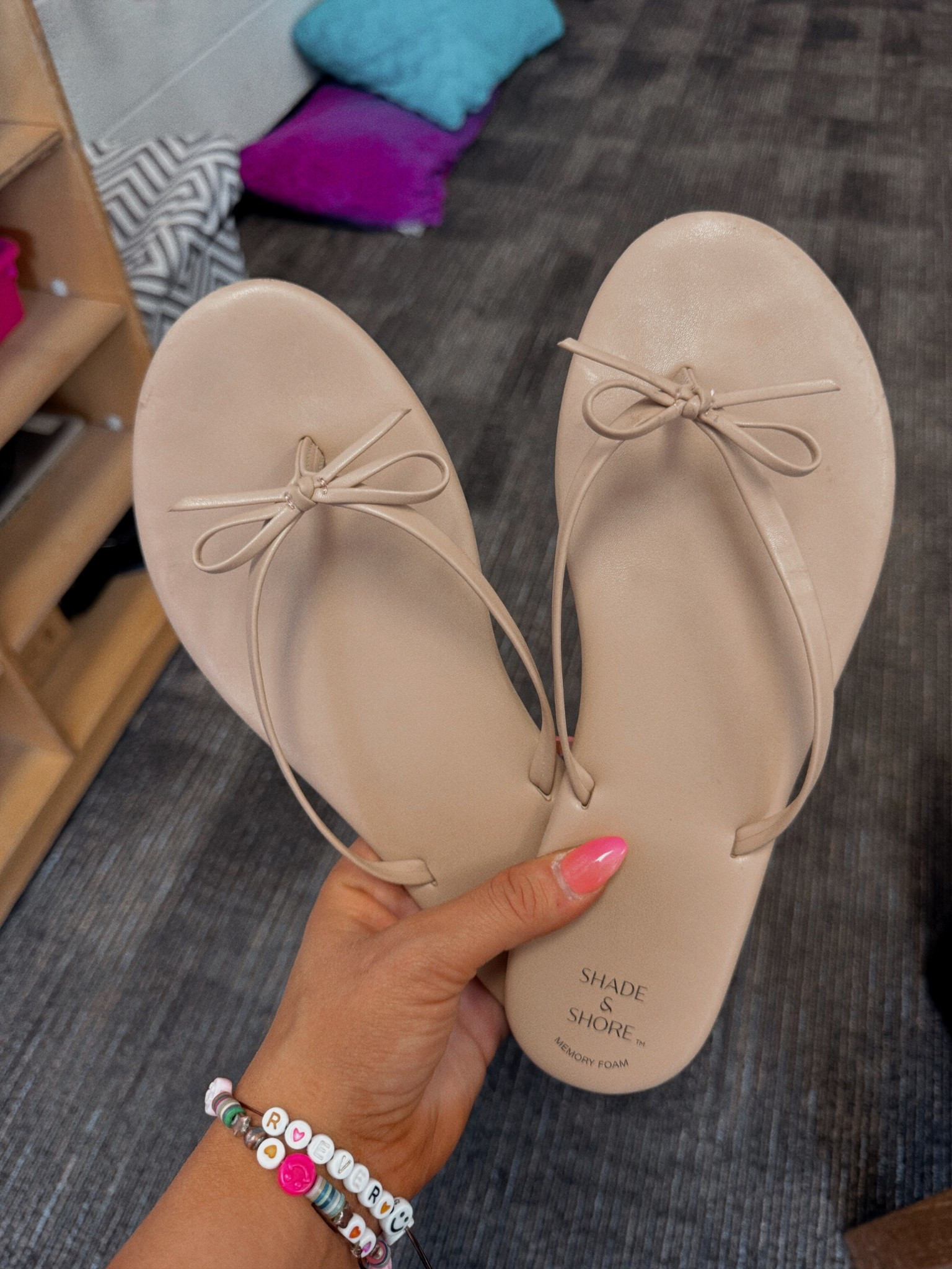 How cute is the little bow?! 🎀