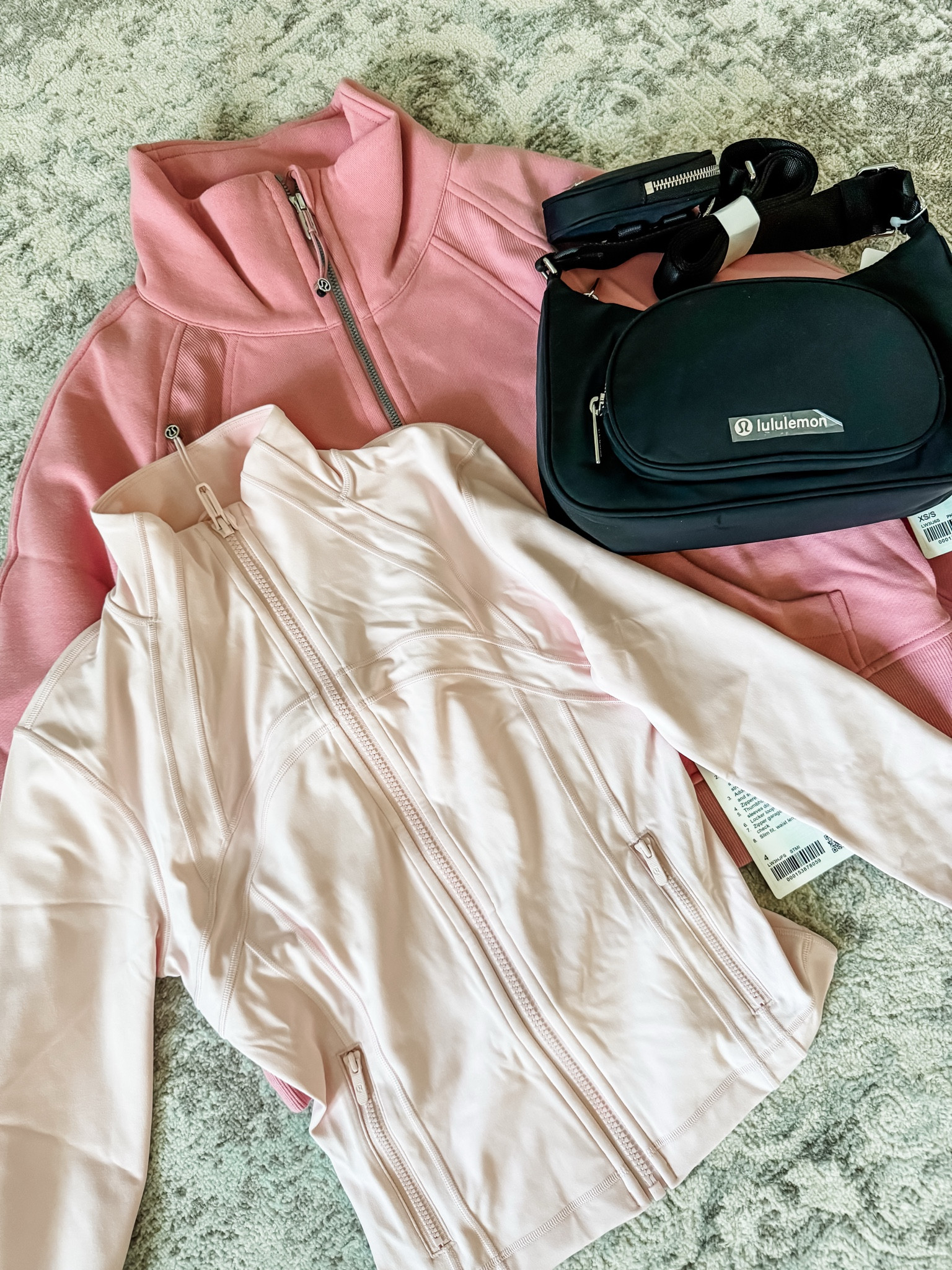 Lululemon, gifts for girls, gifts for teens, gifts for tweens 

#LTKItBag #LTKGiftGuide