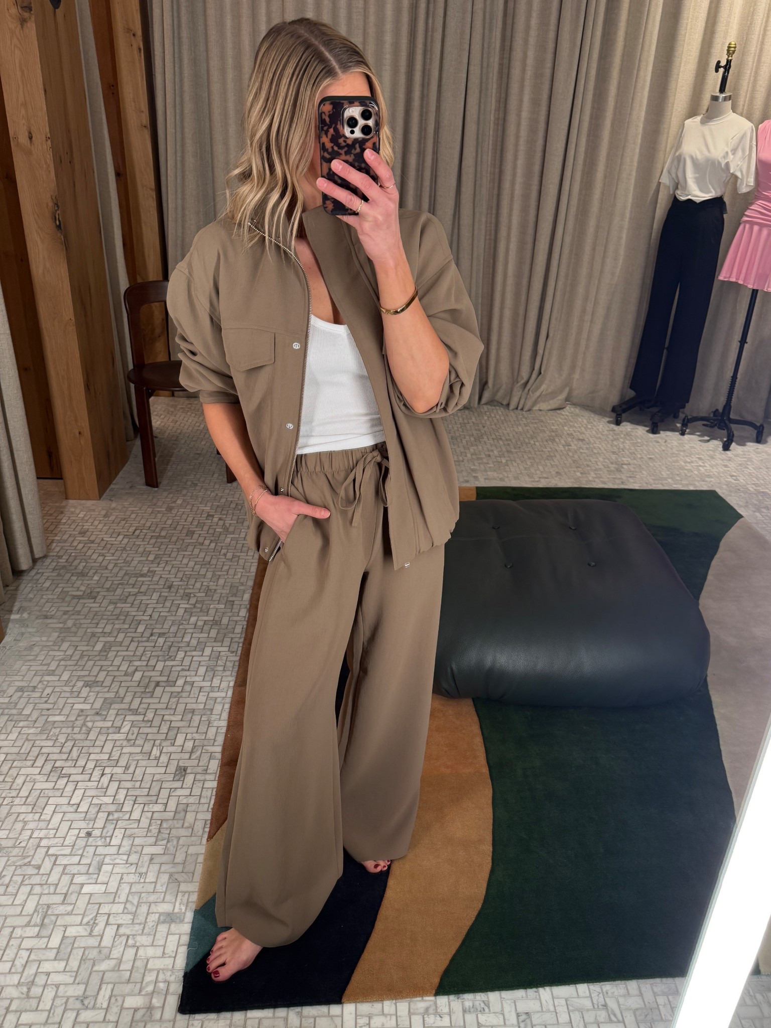 Wearing small pants, xs tank (stay tts), xs jacket 

#LTKootd #LTKOver40 #LTKgrwm