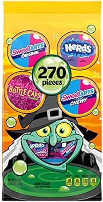 Assorted Halloween Candy Variety Bag, Bottlecaps, Laffy Taffy, SweeTARTS and Nerds, 65 Ounce, 270... | Amazon (US)