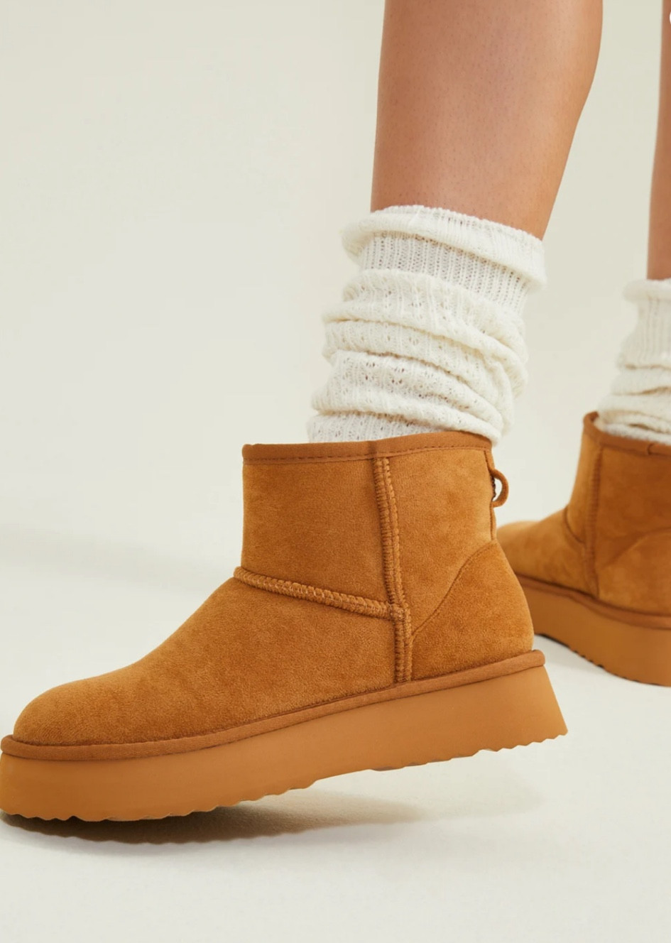 UGG PLATFORM DUPE! 

#LTKstyletip #LTKshoecrush #LTKfindsunder100