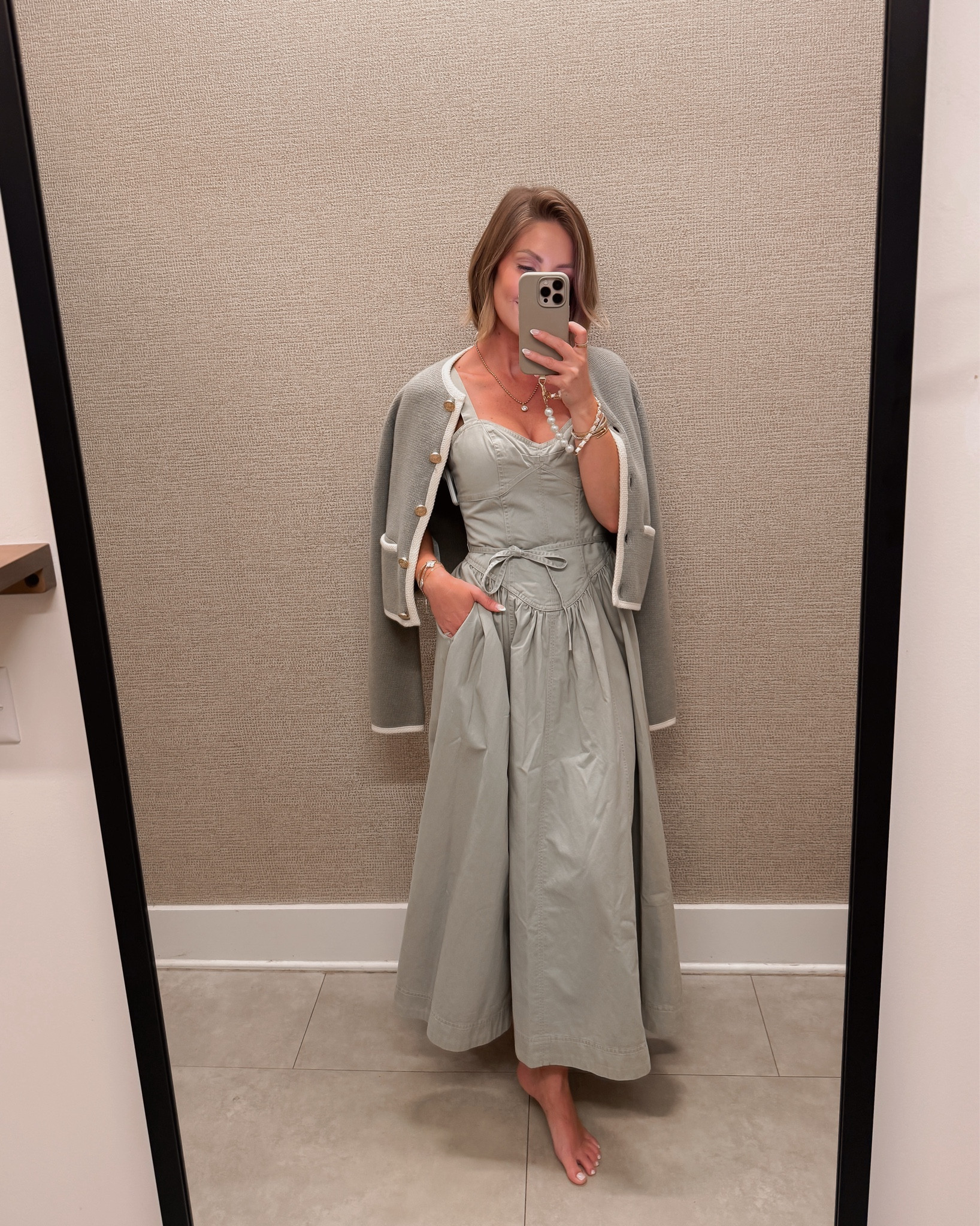 This dress is almost sold out but linking it in case your size is available! Wearing the XS / XS sweater 

#LTKPetite