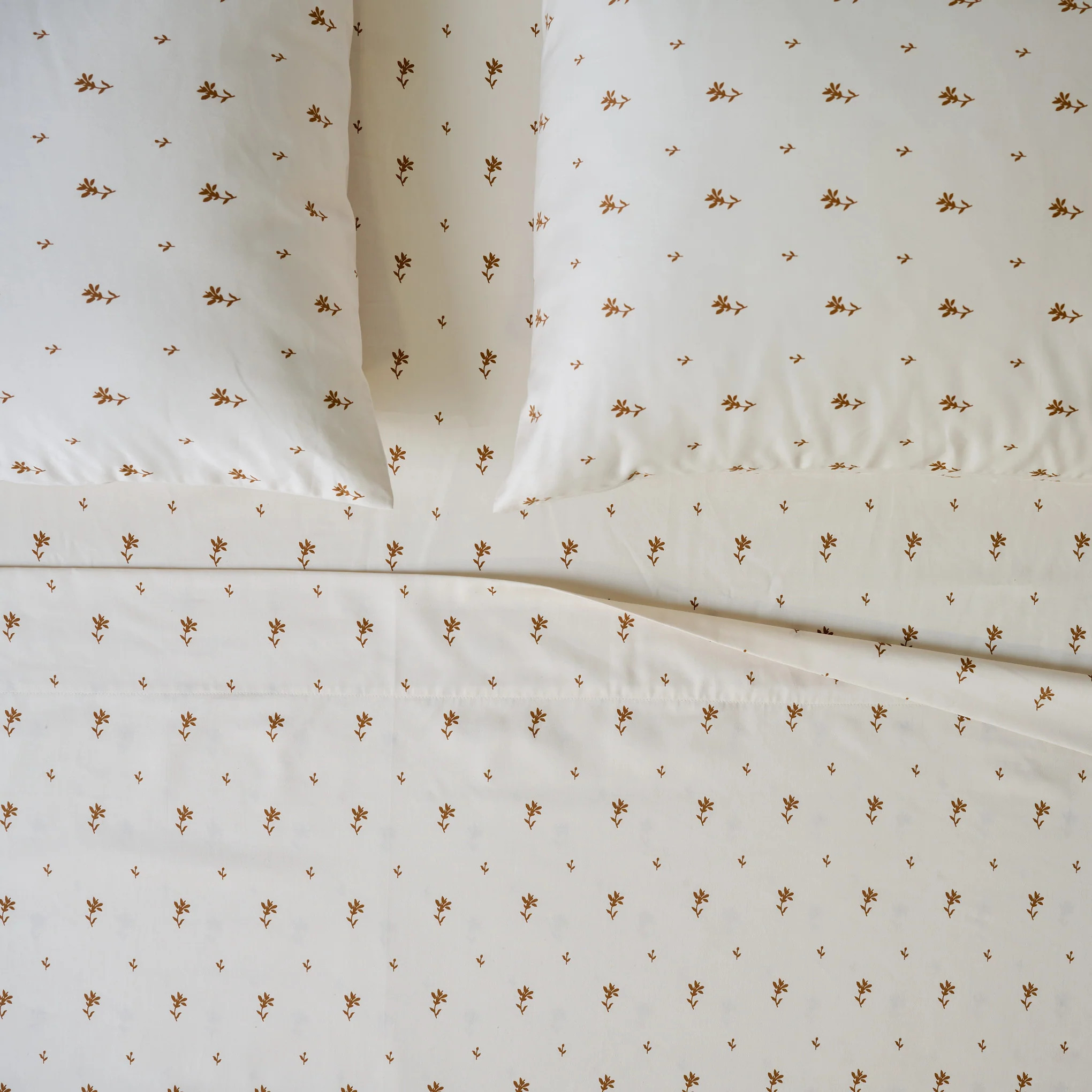 Isla Floral Printed Sheet Set | Magnolia