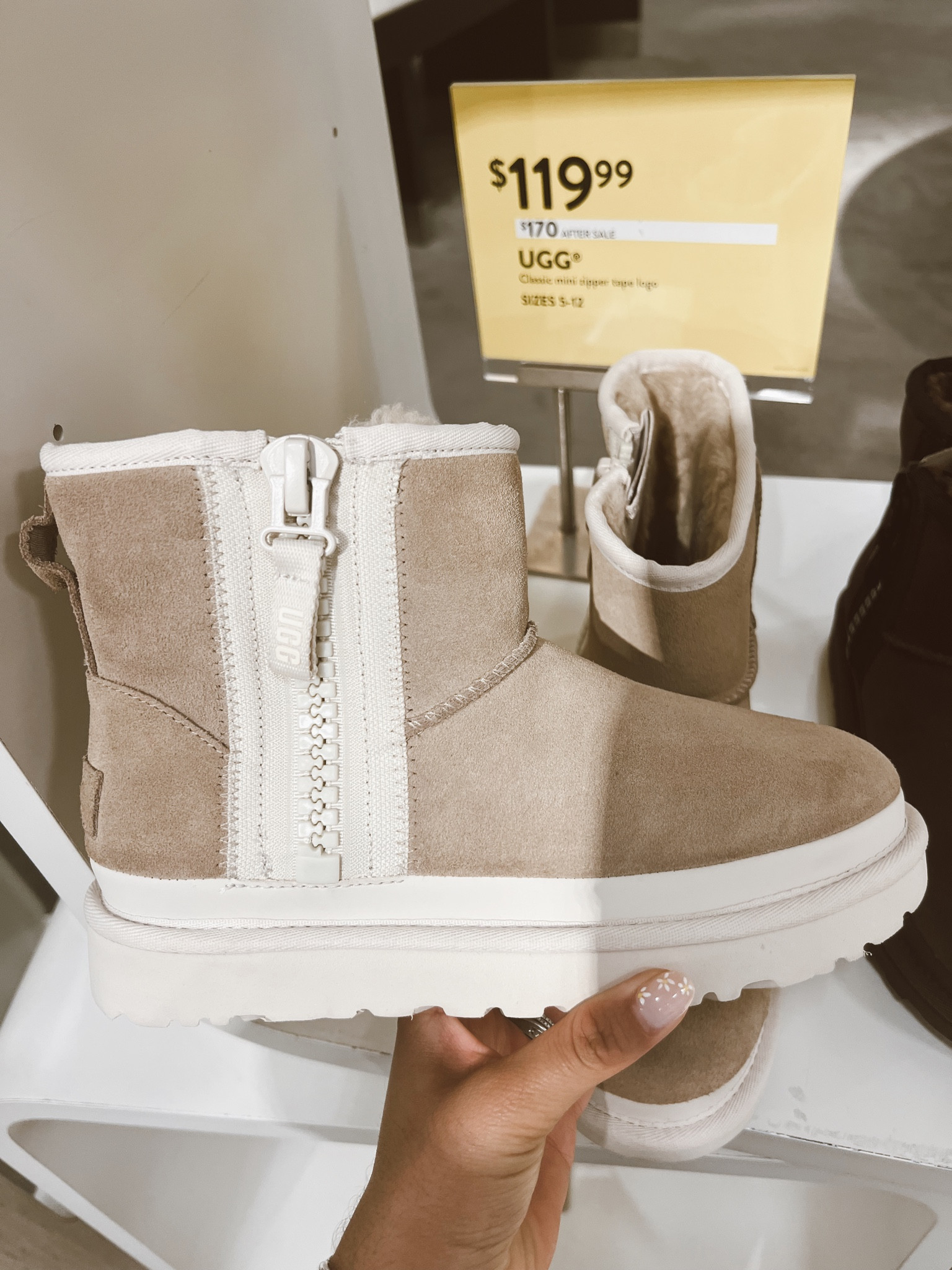 Ugg classic shop zip boot