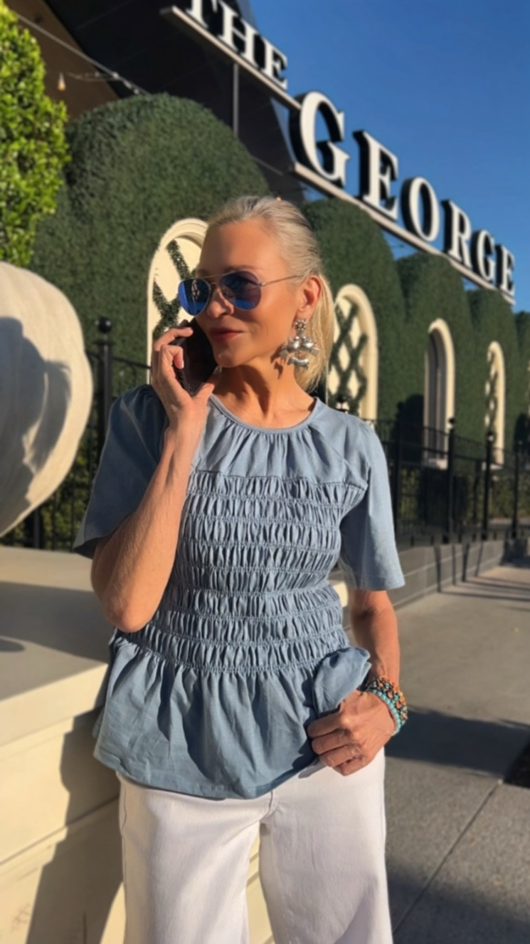 Weekend CHILLIN’ in Spring tops that are EACH under $34!



#LTKdayinmylife #LTKOver40 #LTKSaleAlert