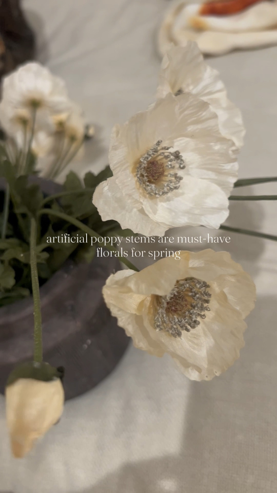 Artificial poppy stems, home decor, Amazon, faux florals 

#LTKHome #LTKspring